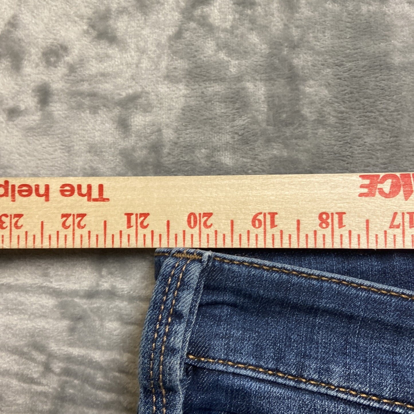 34 Heritage Courage Mid Rise Straight Jeans Men’s Size 40x32 Blue Denim EUC