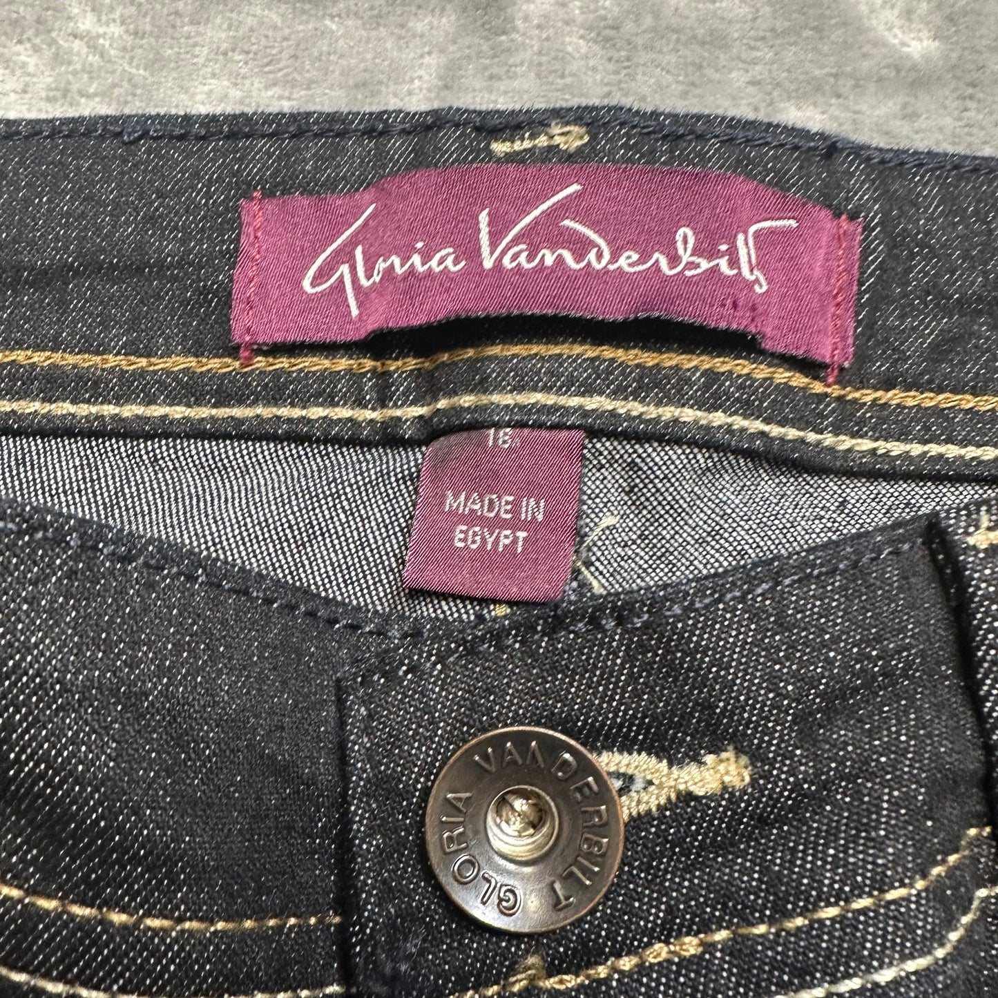 New Gloria Vanderbilt Boot Cut Jeans Women's Size 16 Stretch Average Black Denim