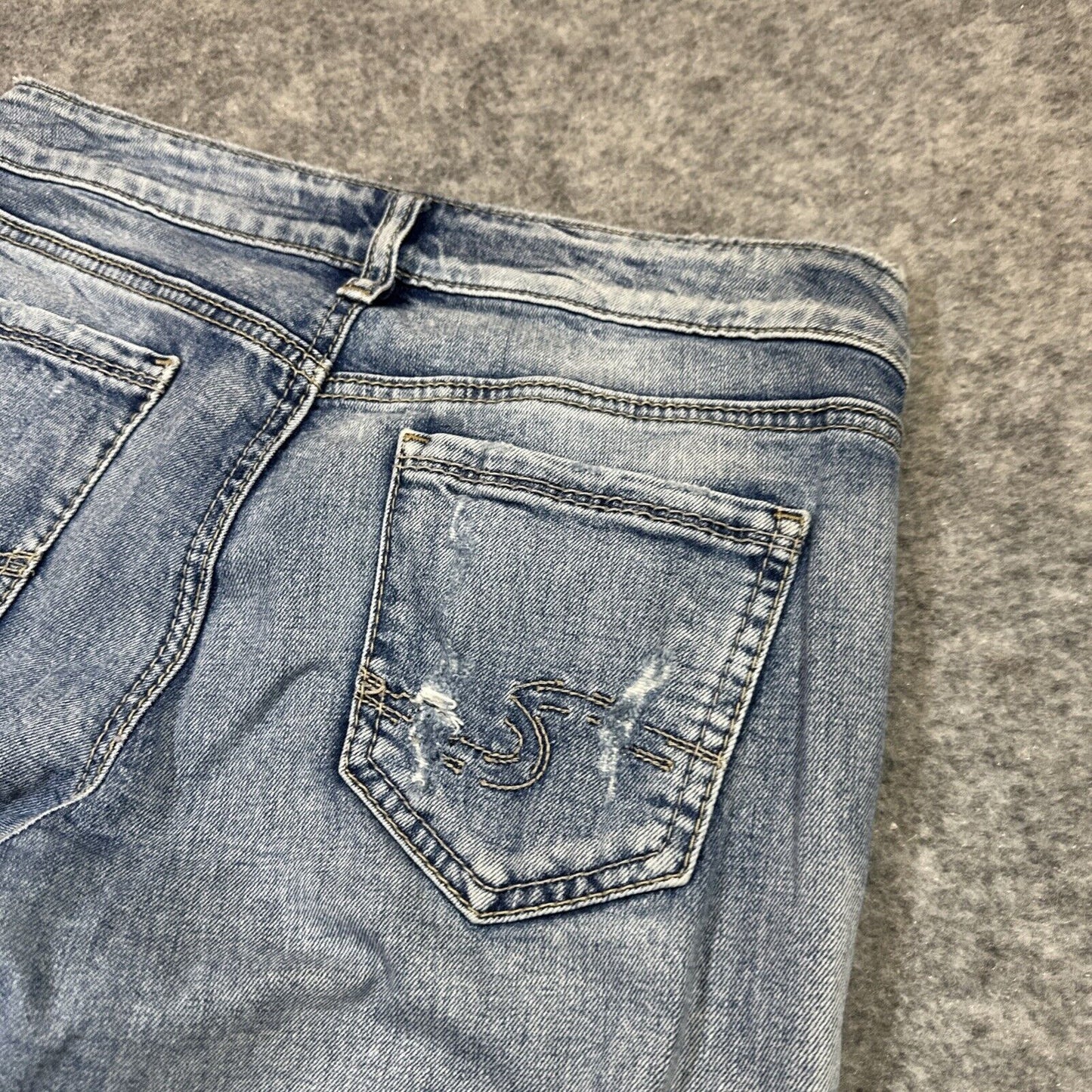 Silver Jeans Suki Ankle Slim Distressed Jeans Womens Size 25/27 Light Blue Denim