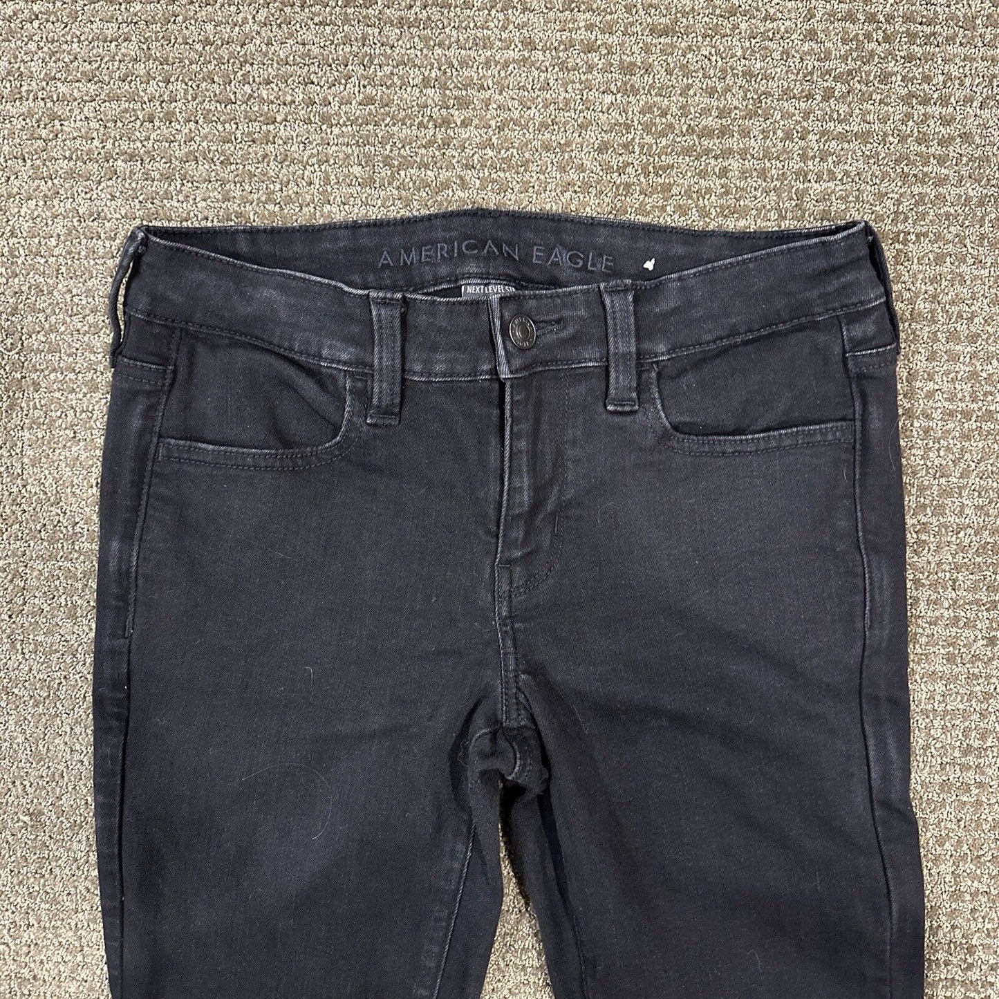 American Eagle Jeans Women's Size 4R Mid Rise Next Level Stretch Black Jeans