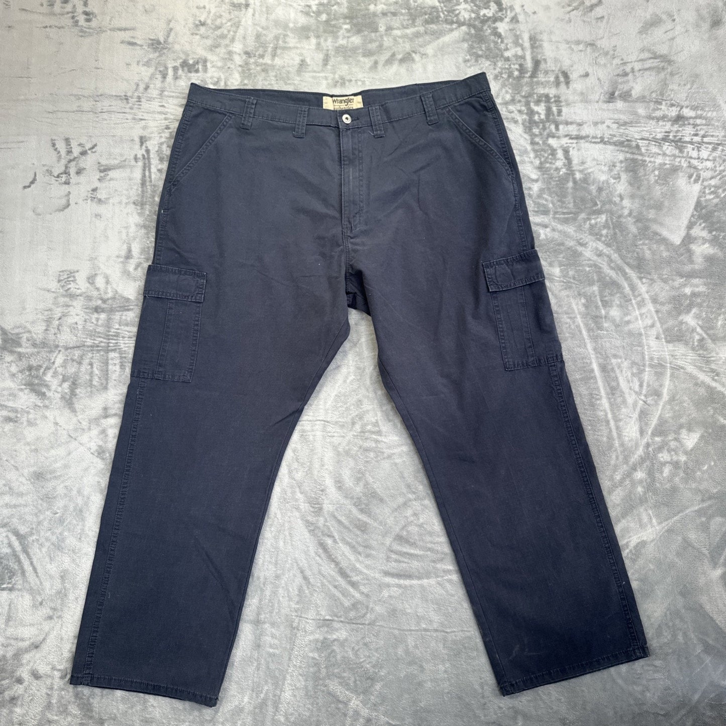 Wrangler Authentics Cargo Pants Men's Size 44x30 Dark Blue Pants