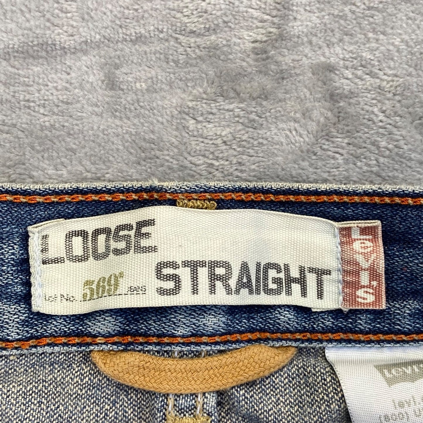 Levi's Men's Loose Straight Denim Shorts Size 36 Blue Distressed