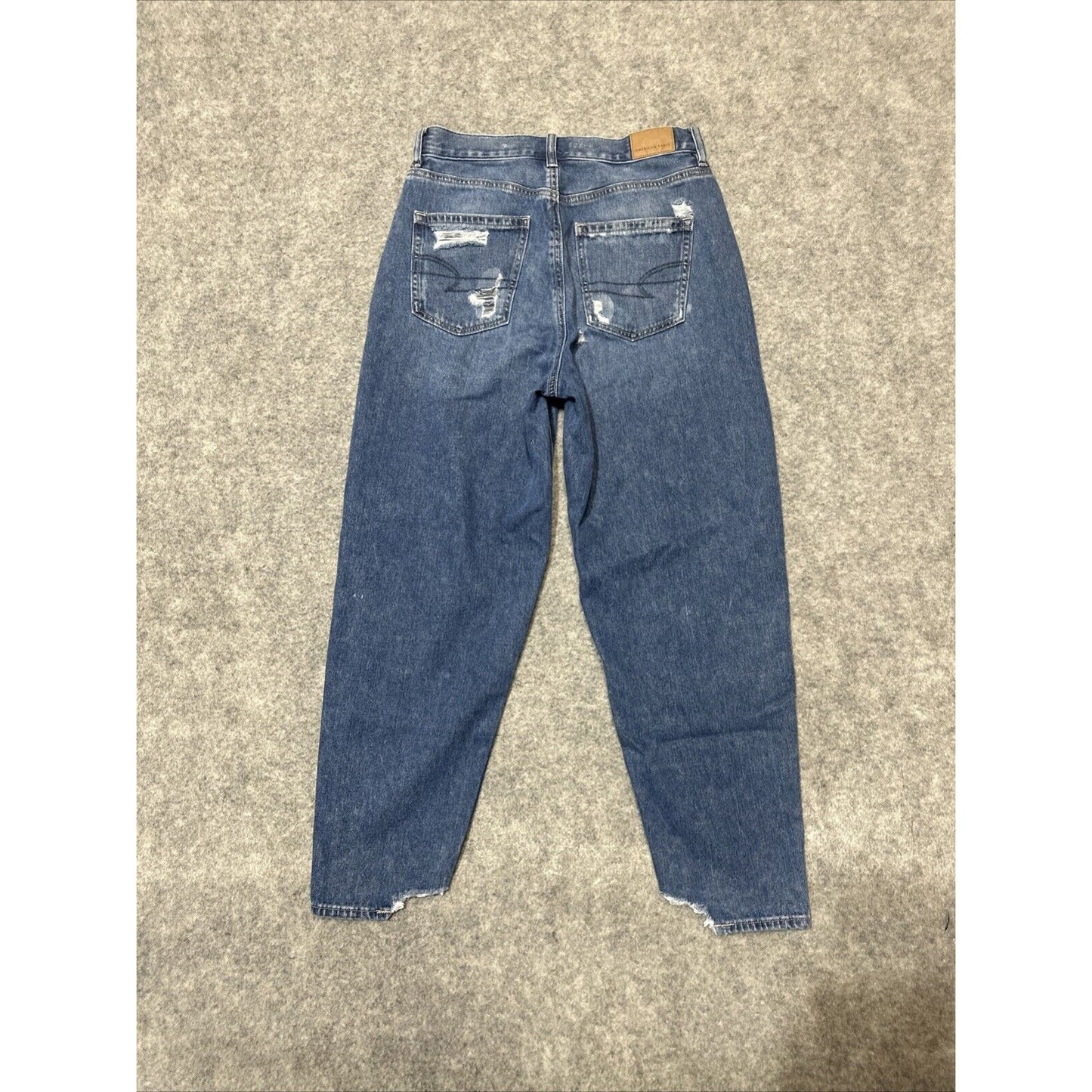 American Eagle Relaxed Mom Women's Distressed Jeans Size 4 R Blue Medium Denim