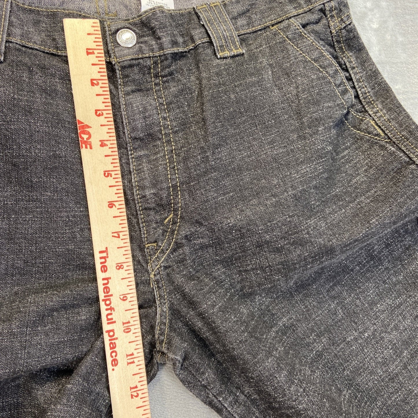 Levi's Straight Cuffed Capri Jeans Women's Size 16 Mis Black Denim