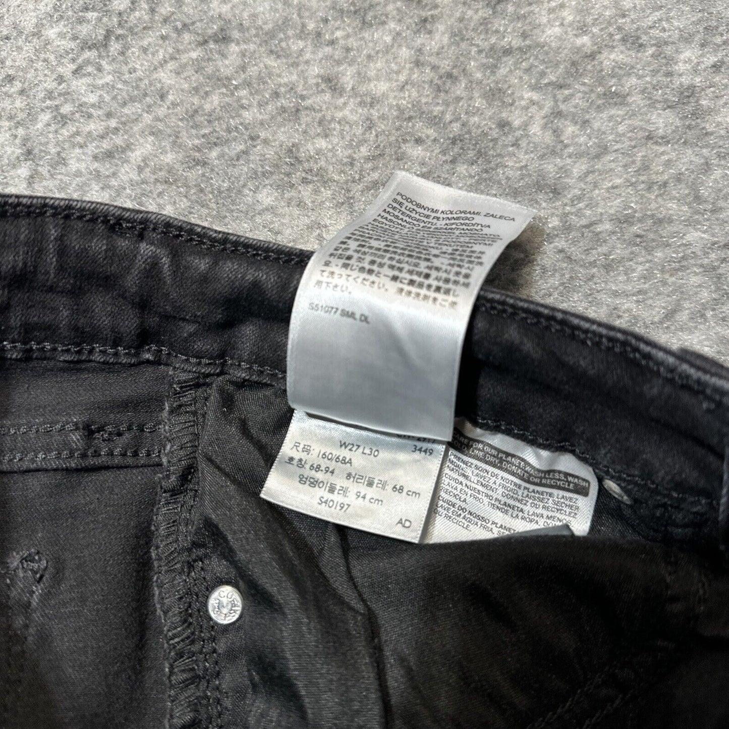 Levi's 711 Skinny Women's Distressed Jeans Size 27 Black Dark Wash Denim