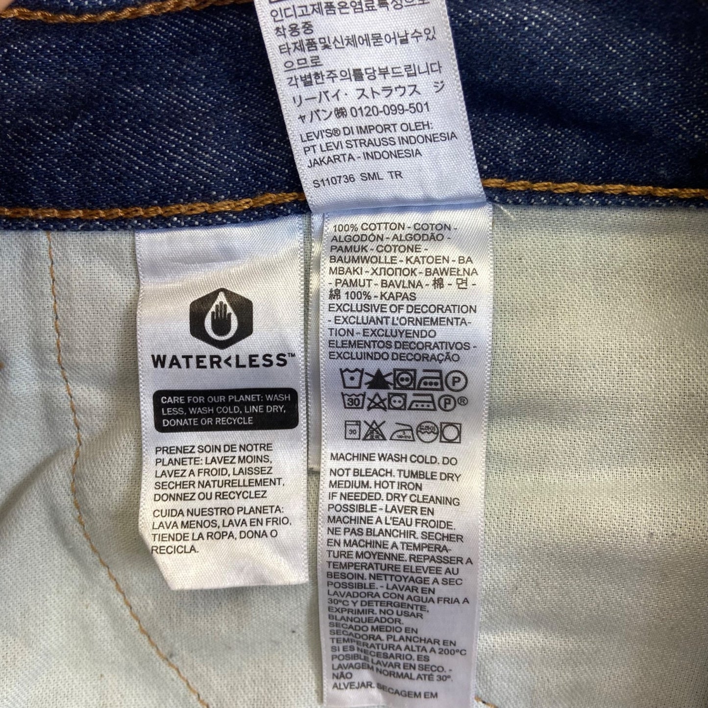 Levi's Denim Shorts Men's Size 50 Blue Dark Wash Jorts 11"