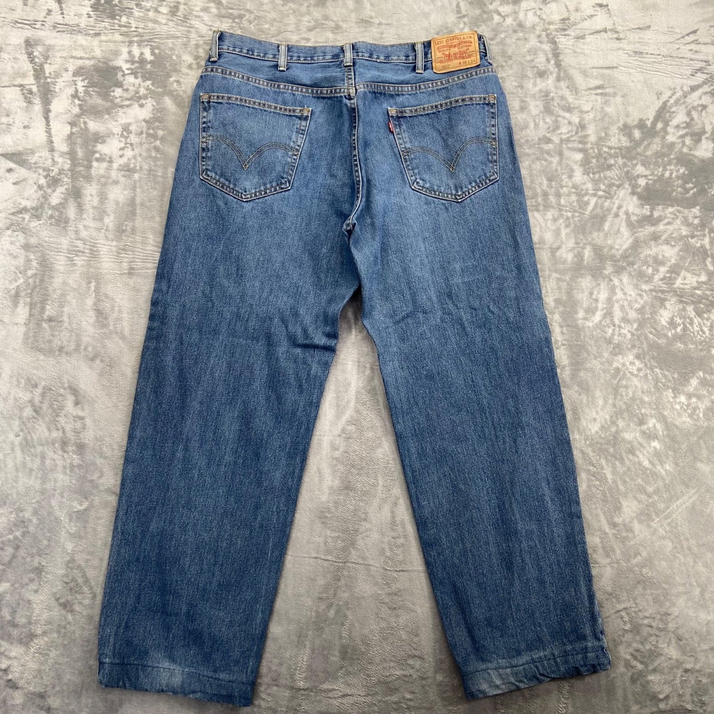 Levi's Men's 550 Relaxed Fit Straight Jeans 38x34 Blue
