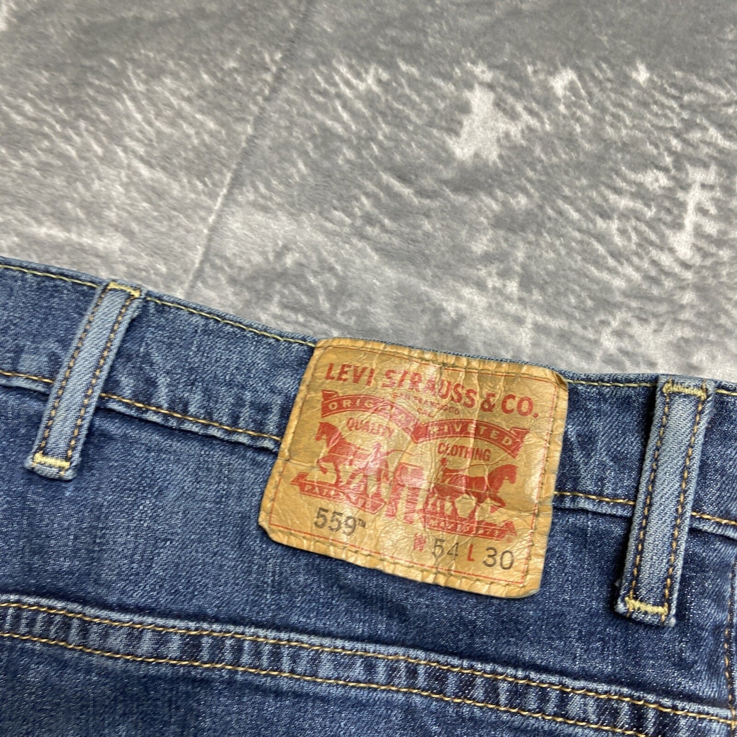 Levi's 559 Relaxed Fit Jeans Men's Size 54x30 Dark Blue Denim