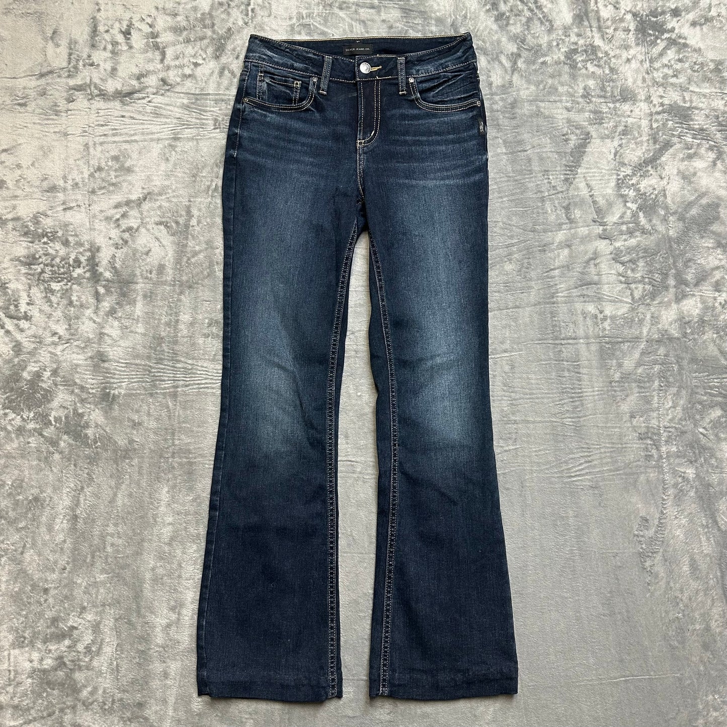 Silver Jeans Suki Bootcut Jeans Women’s Size 28/33 Blue Denim Dark Wash Hemmed