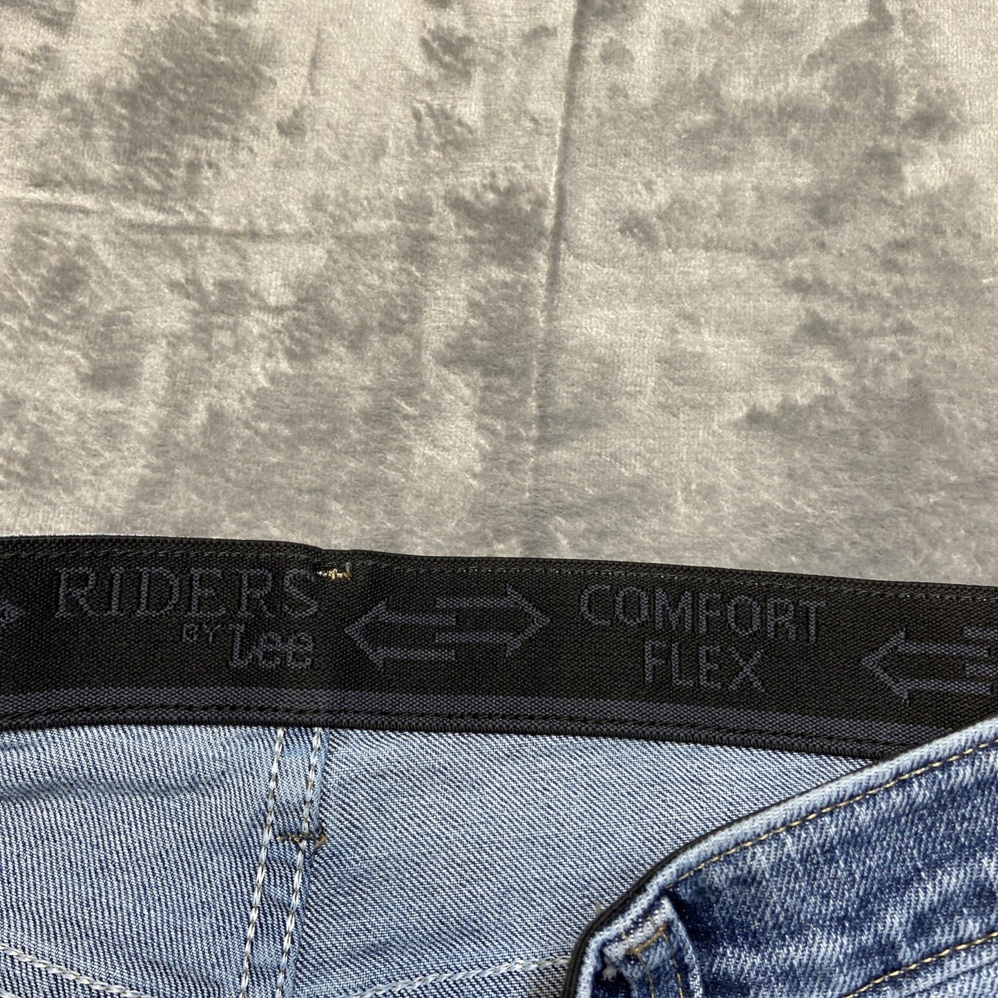 Lee Riders by Lee Comfort Flex Relaxed Jeans Men's Size 32x32 Blue Denim