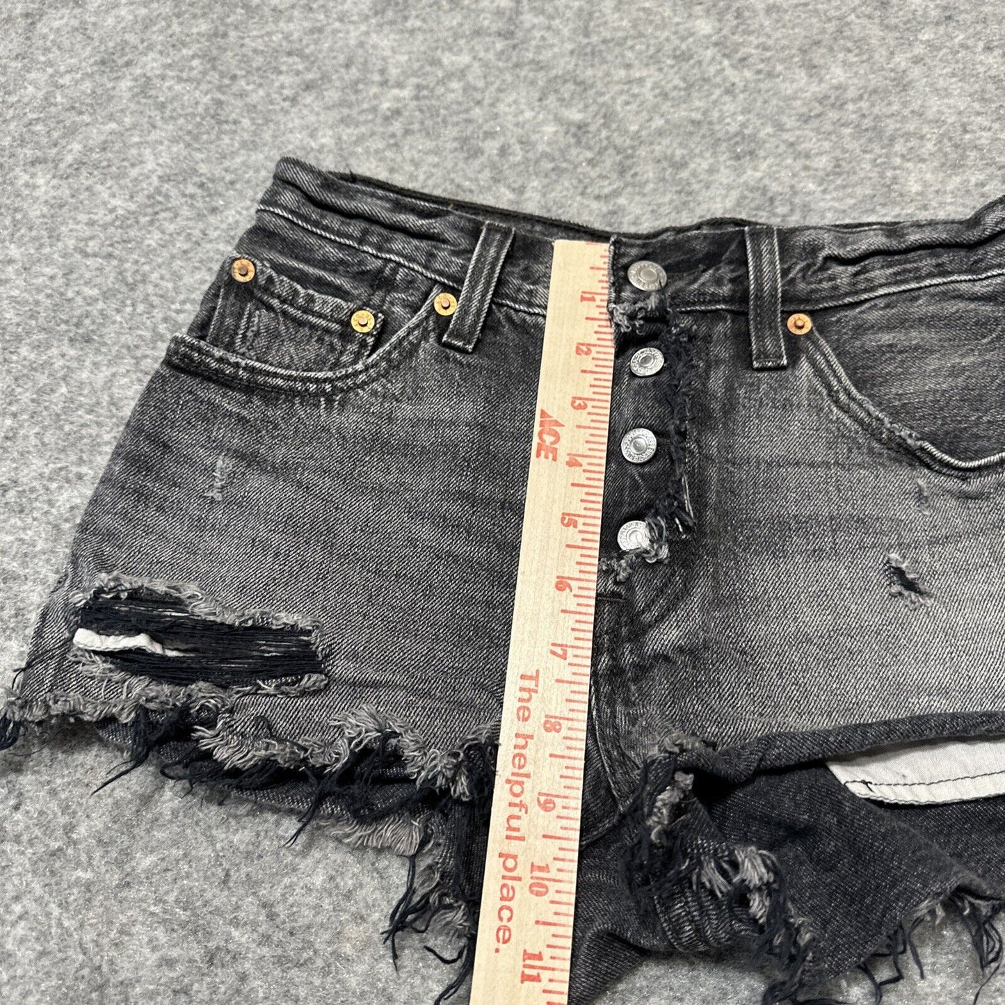 Levi's 501 XX Women's Cut-Off Jean Shorts Size W24 Black Dark Wash Denim