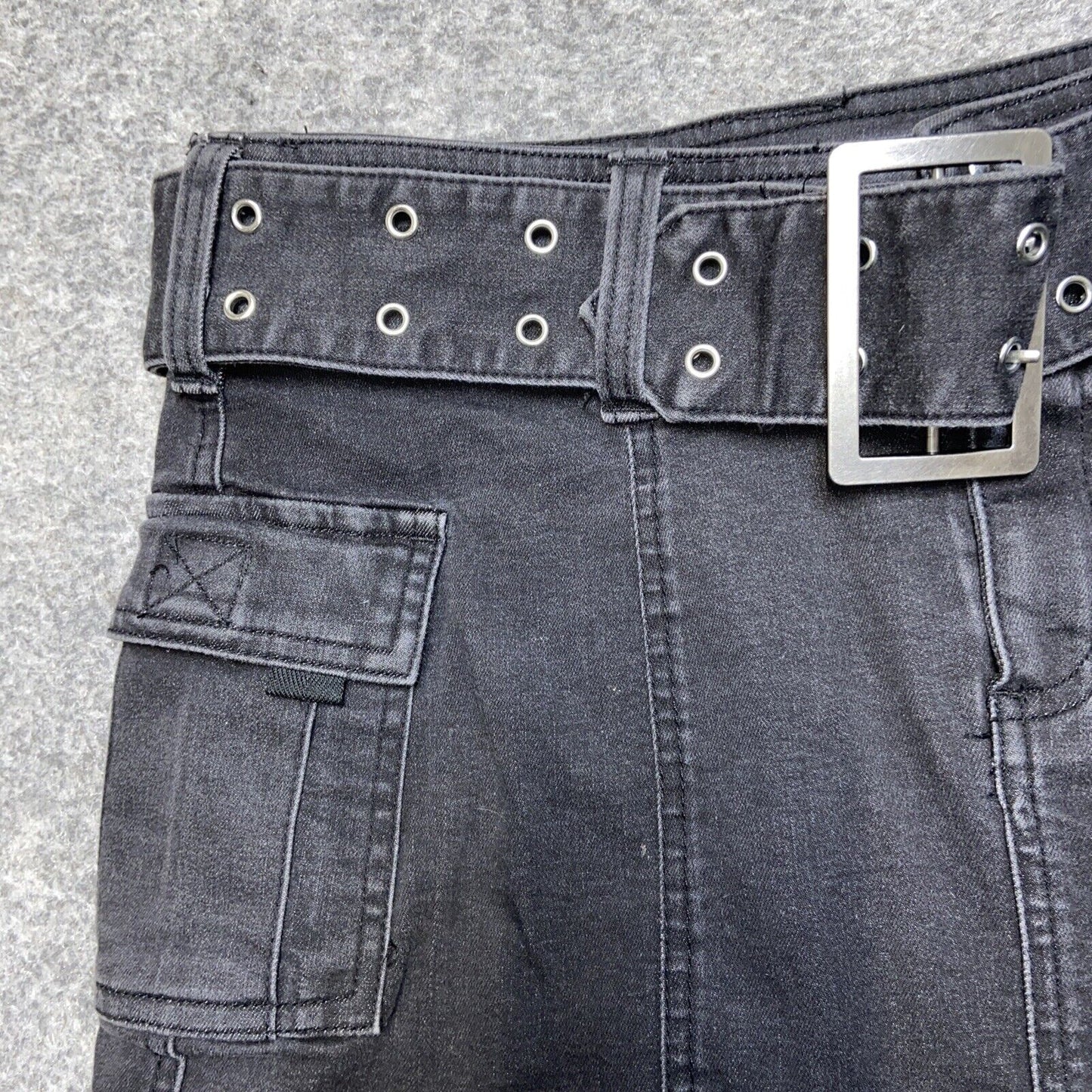 Urban Outfitters Belted Cargo Jean Skirt Women's Size XS Black Emo