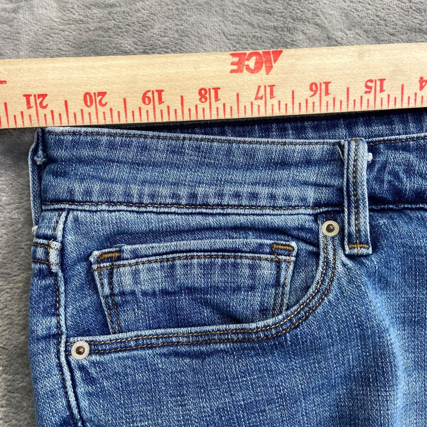 Levi's 590 Bootcut Women's Jeans Size 20W Light Wash Denim