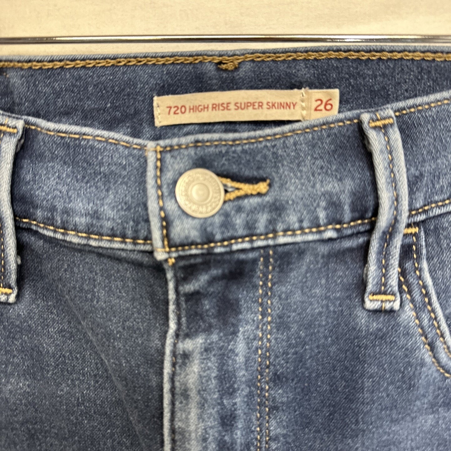Levi’s 720 High Rise Super Skinny Jeans Women’s 26 26x30 Blue Medium Wash Denim