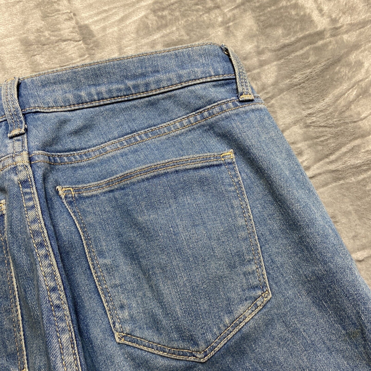 Gap 1969 Skinny Jeans Women’s Size 4 Regular Blue Denim