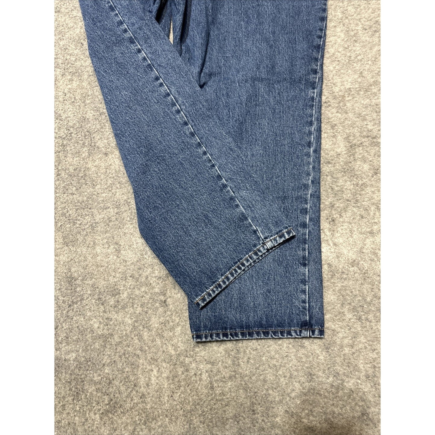 Levi's 550 Relaxed Fit Men's Straight Jeans Size 42x30 Blue Medium Wash Denim