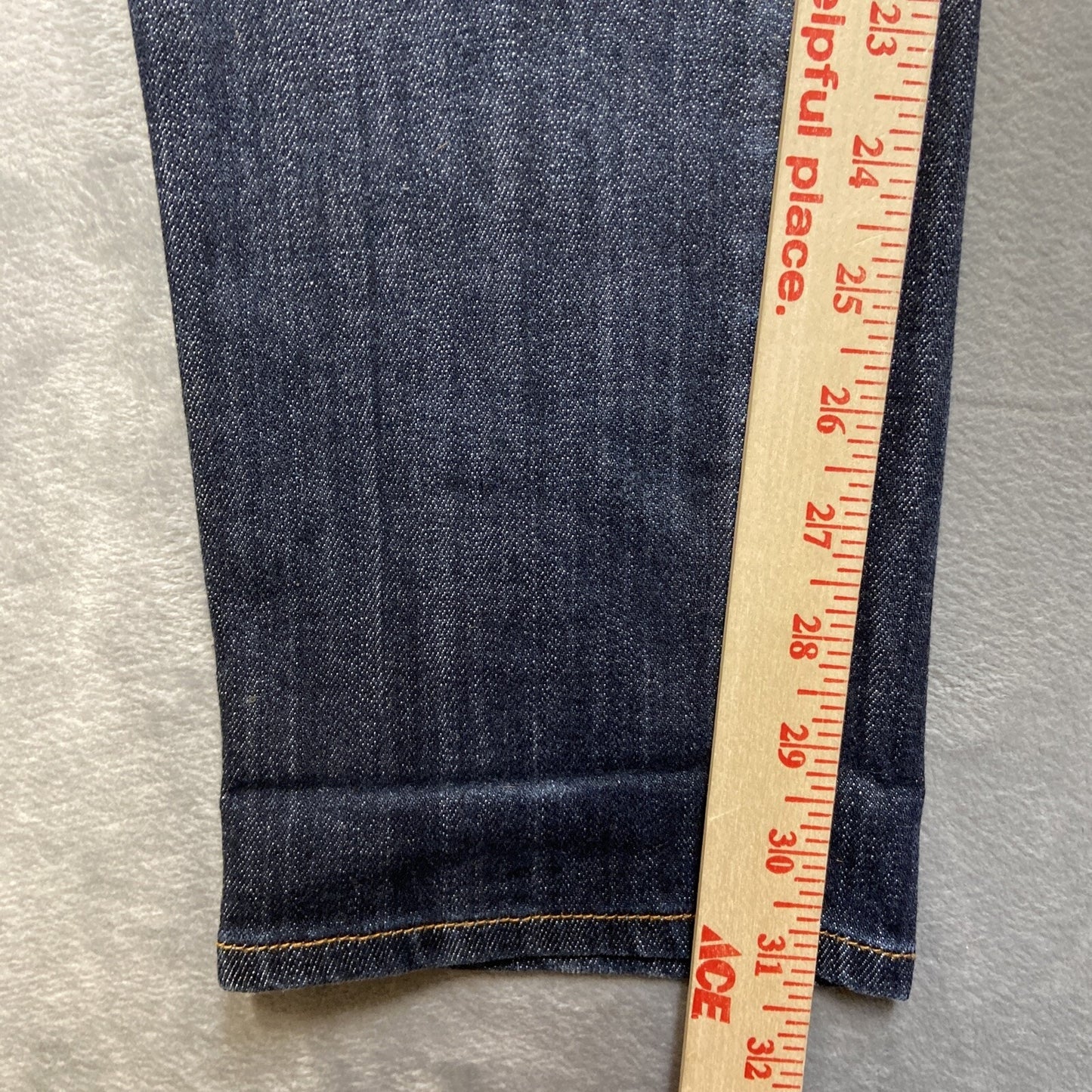Lucky Brand Charlie Skinny Jeans Women’s Size 10 / 30 Reg Dark Blue Denim