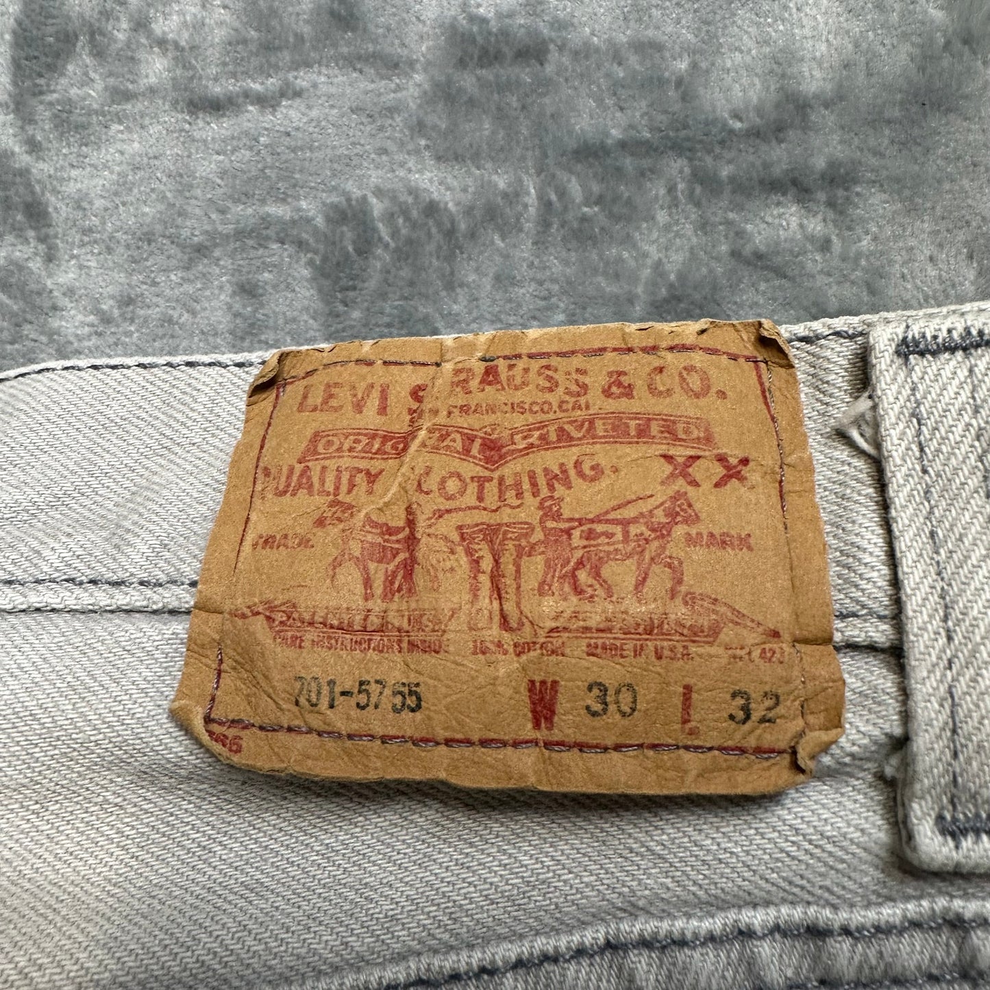 Vintage Levi's 701 XX Student Straight Jeans Boys Size 30x32 WhiteVintage Levi's 701 Straight Jeans Boys Size 30x32 White