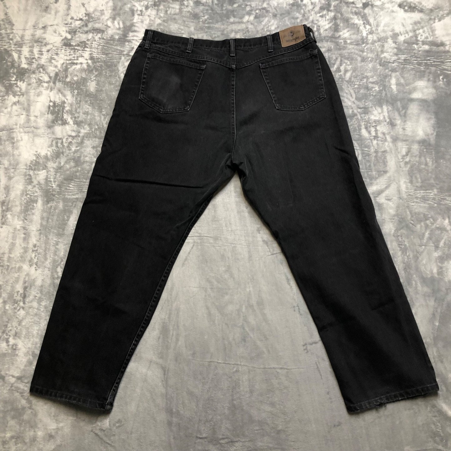 Wholesale Lot of 2 Wrangler Work Jeans Men's Size 42x30 Blue Black Grade A / B