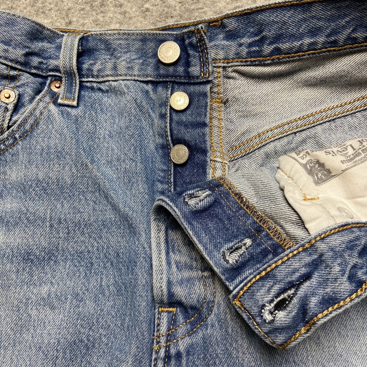 Levi's 501XX Original Fit Jeans Men's Size 30x26 Light Blue Button Fly Premium