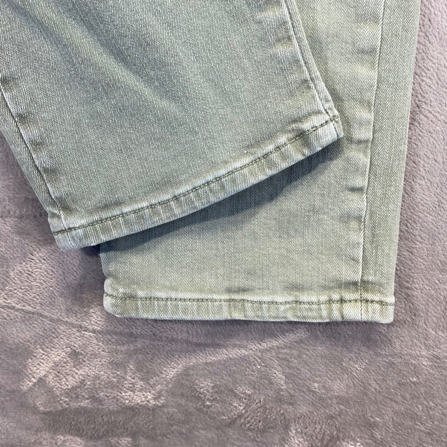 Vervet Women's Cargo Straight Pants Size 25 Green Pants