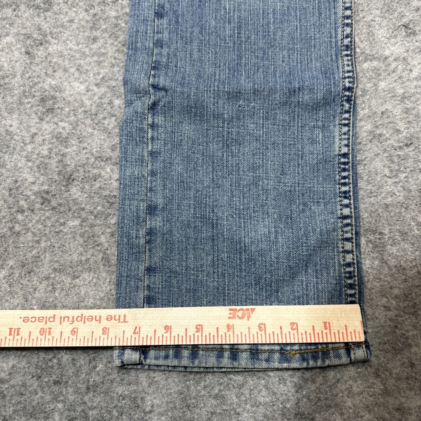 Signature Levi's Regular Men's Straight Jeans Size 30x32 Blue Light Wash Denim