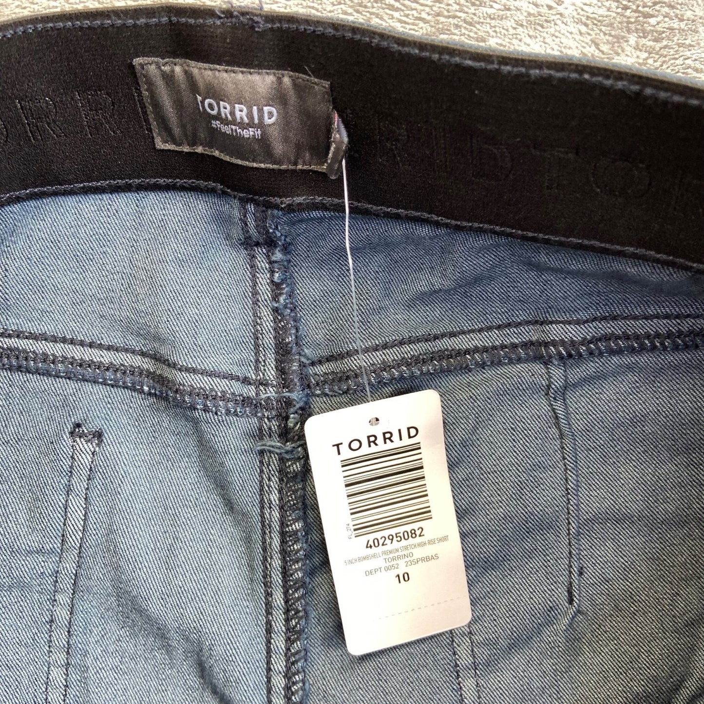 Torrid Women's Bermuda Denim Shorts Size 10 Blue Dark Wash Denim Summer