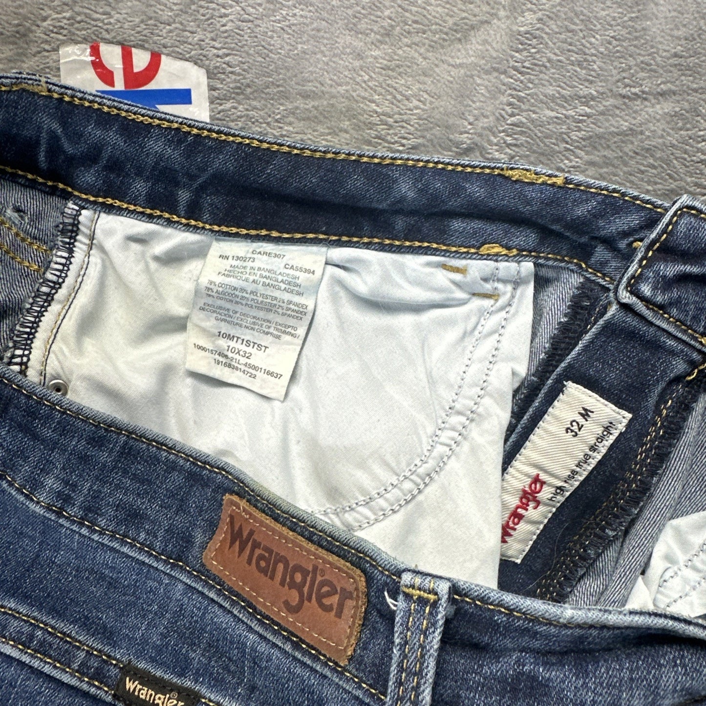Wrangler High Rise True Straight Jeans Women's Size 10x32 Blue Denim