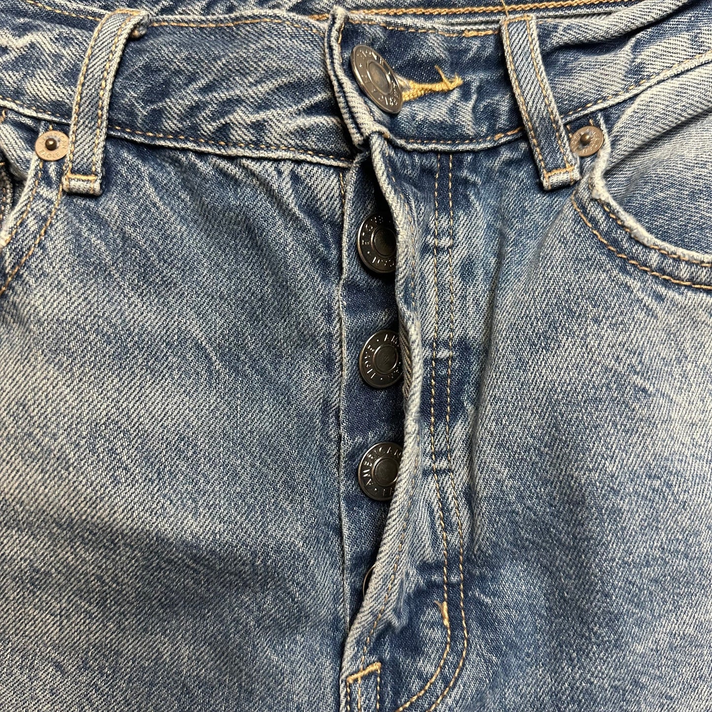 American Eagle Distressed 90s Boyfriend Jeans Women’s 4 Short Blue Denim