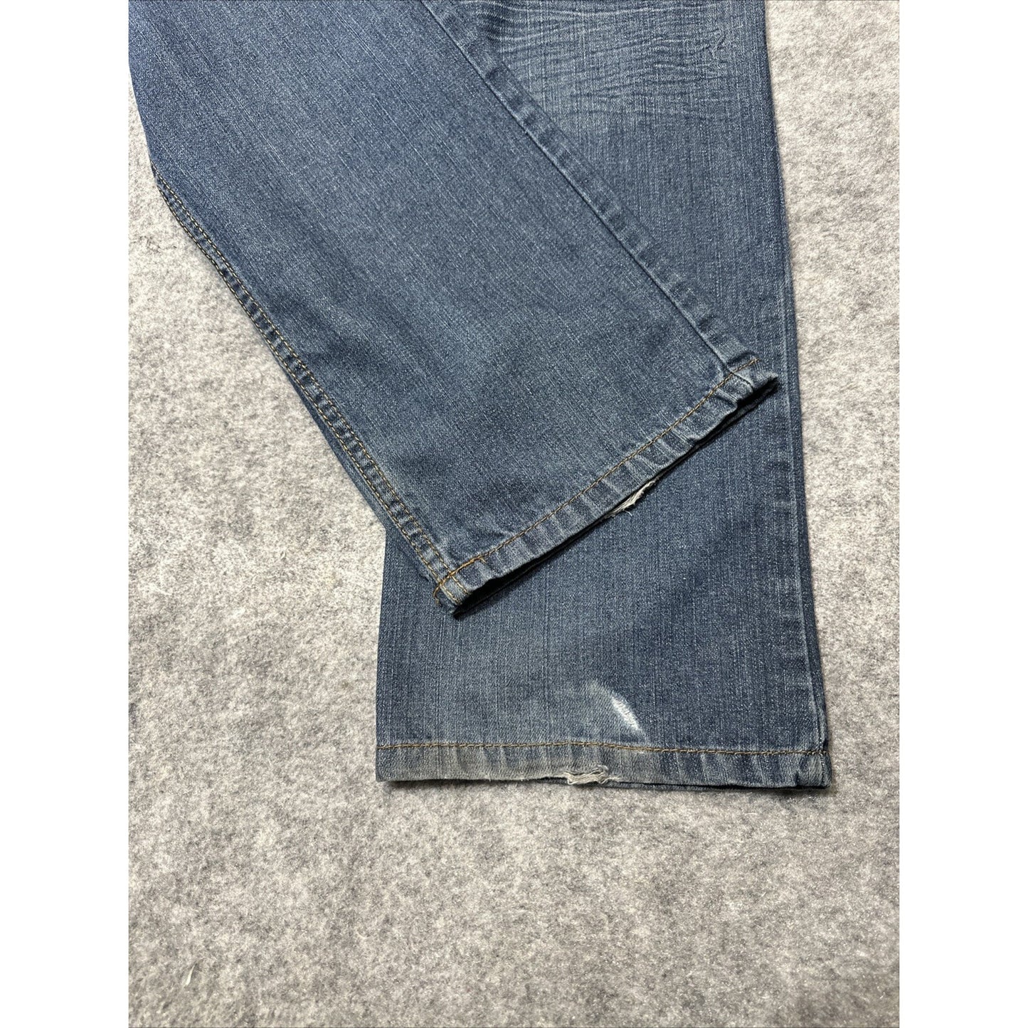 Marc Ecko Men's Straight Jeans Size 38x30 Blue Medium Wash Denim