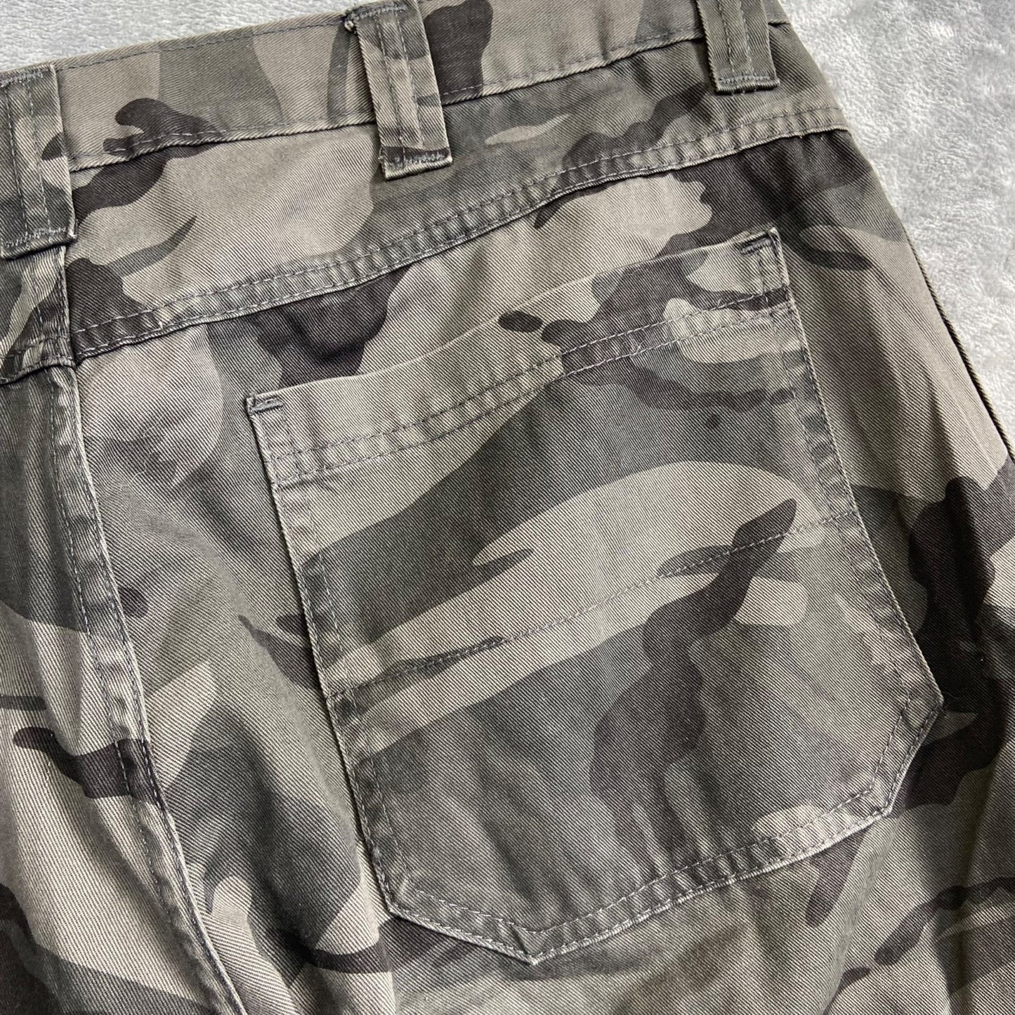 Wrangler Originals Cargo Pants Men's 34x32 Camo 100% Cotton Outdoor