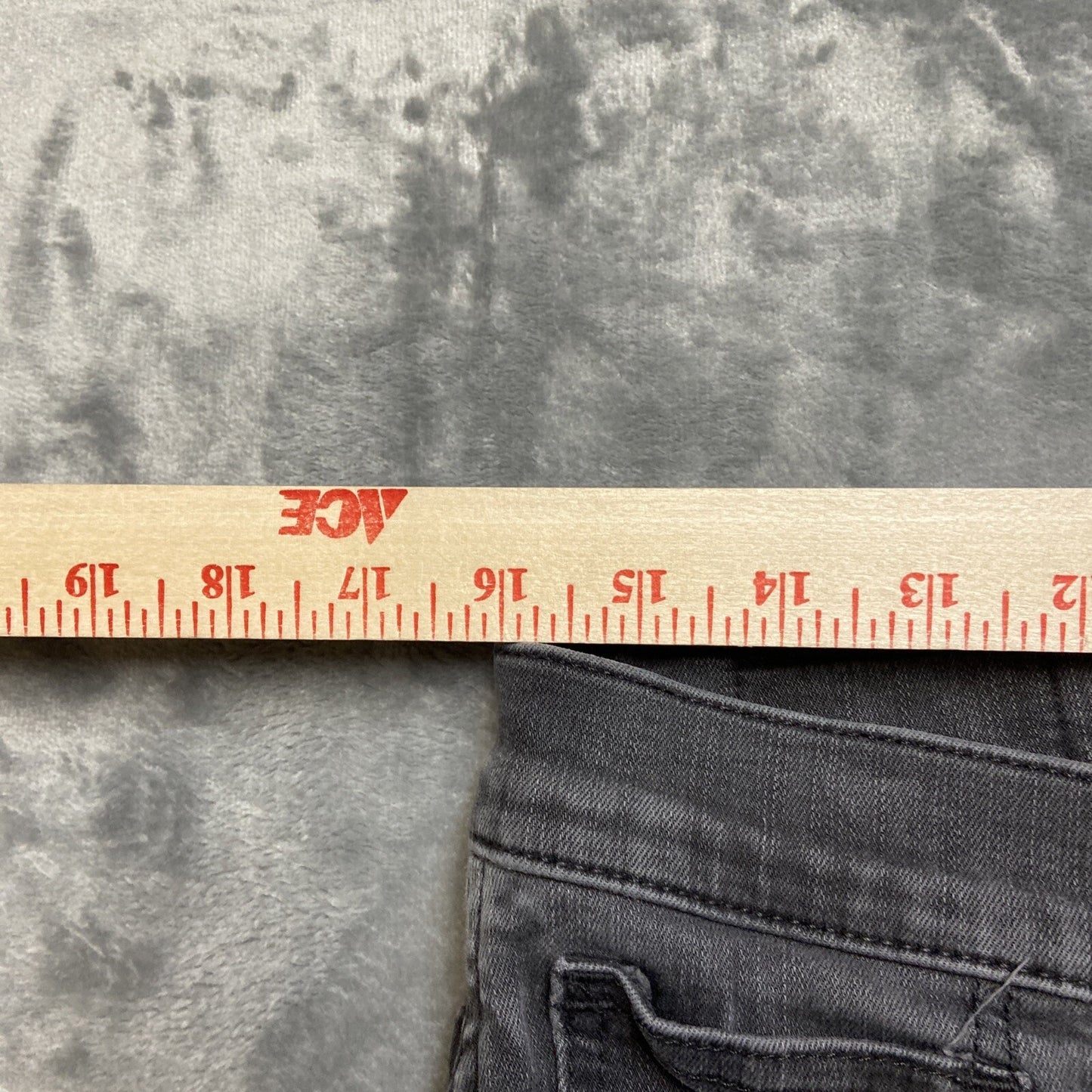 Madewell 10” High Rise Skinny Jeans Women’s Size 31p Dark Gray Button Fly Denim