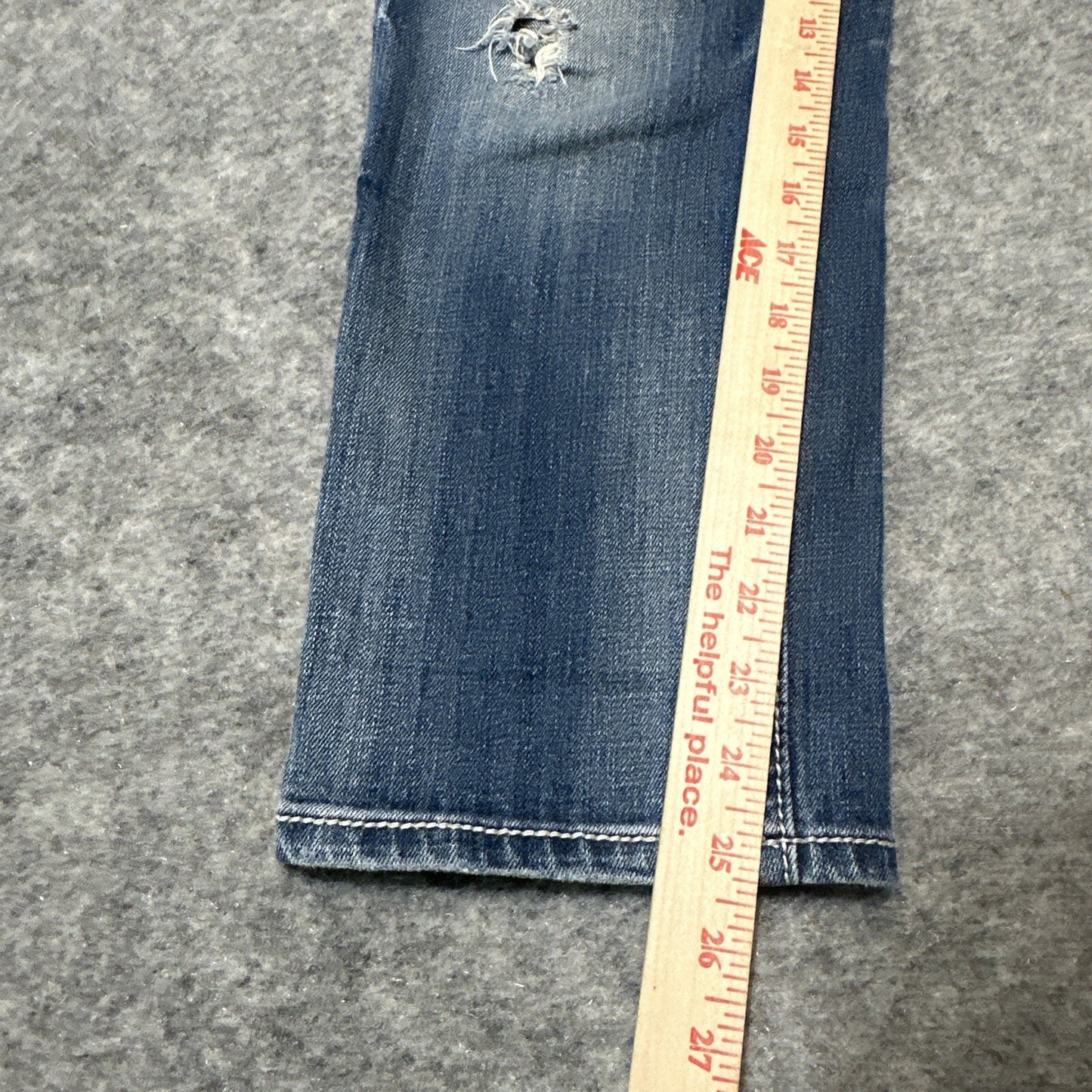 Miss Me Boyfriend Distressed Jeans Women's Size 27 Blue Medium Wash Denim
