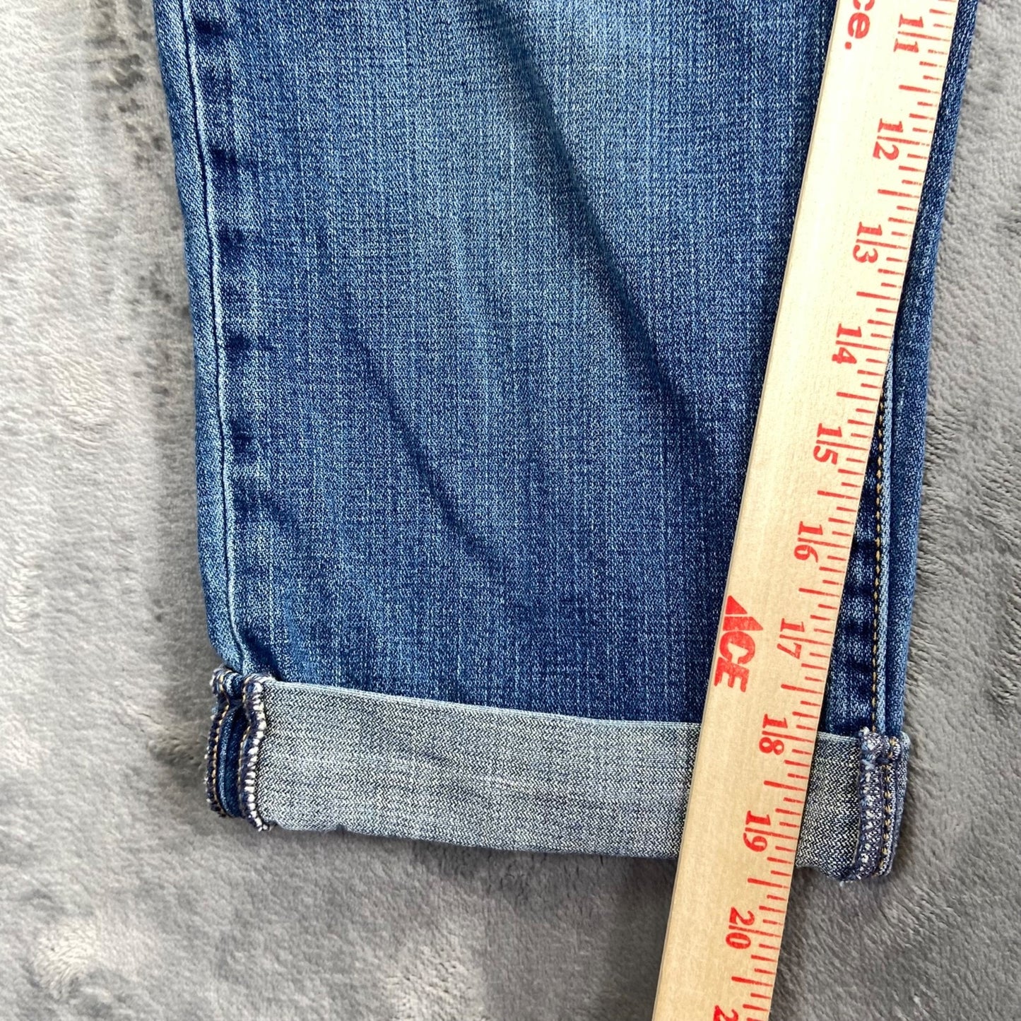 Levi's Women's Straight Jeans Size 8 Blue Denim
