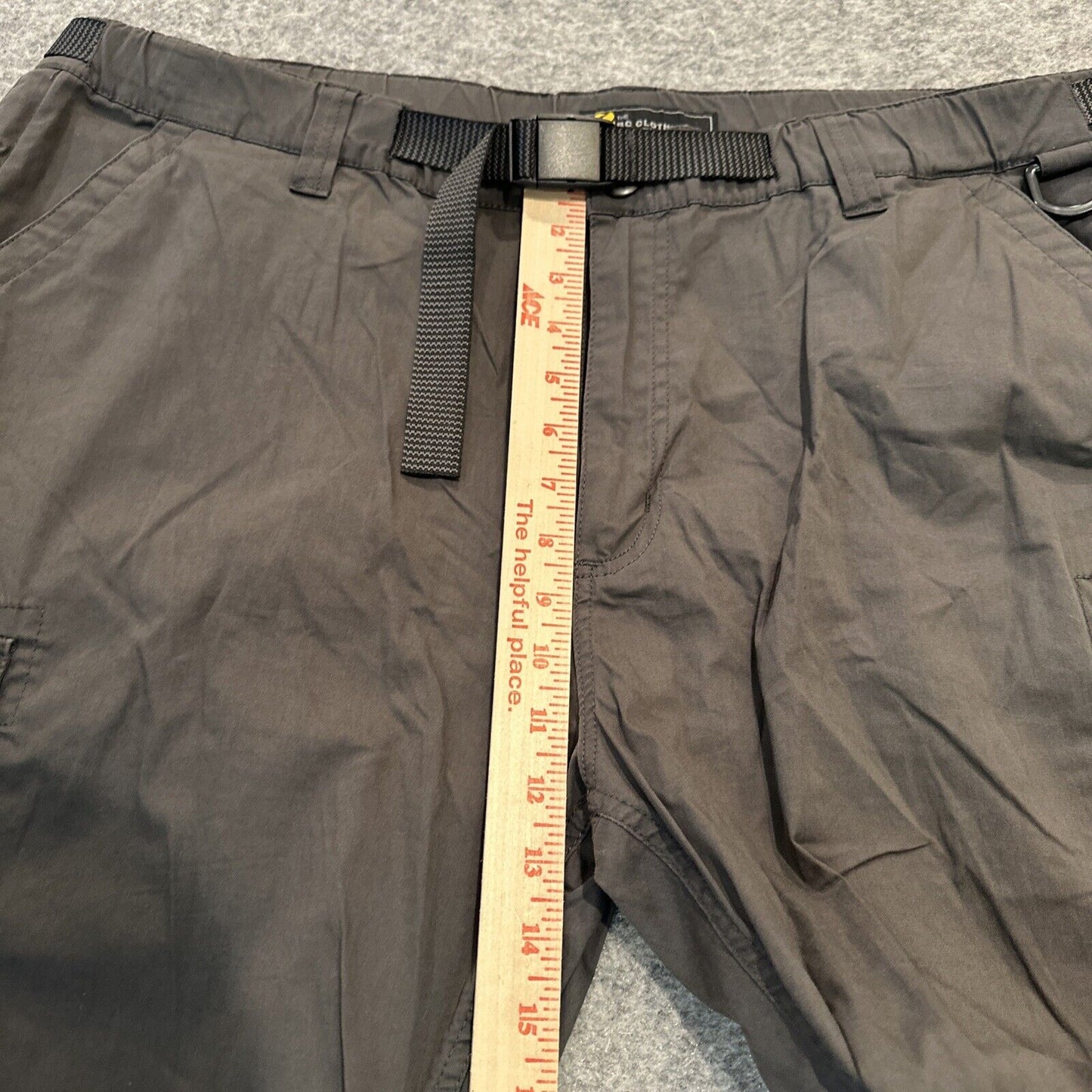 The BC Clothing Co. Men's Reversible Hiking Cargo Pants Size 30 Brown Dark