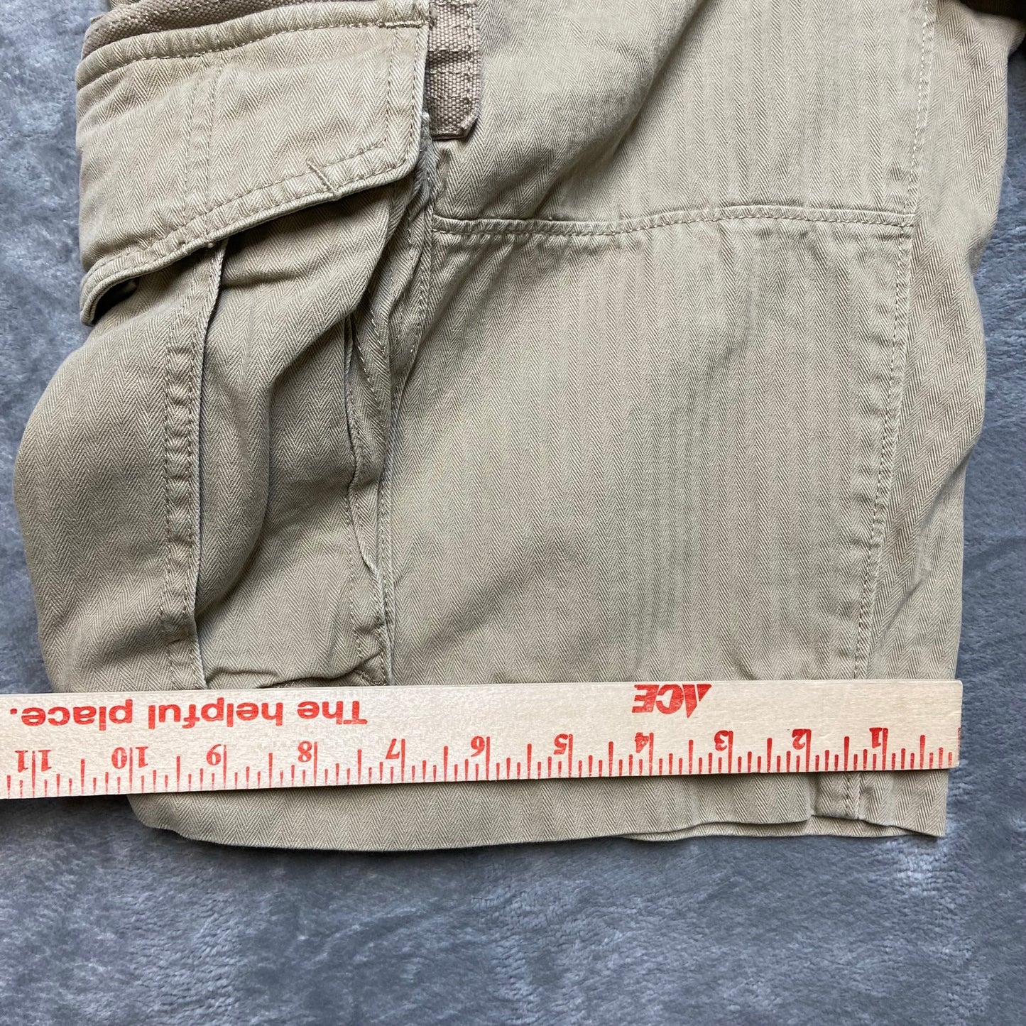 Eddie Bauer Cotton Cargo Shorts Men's Size 32 Beige