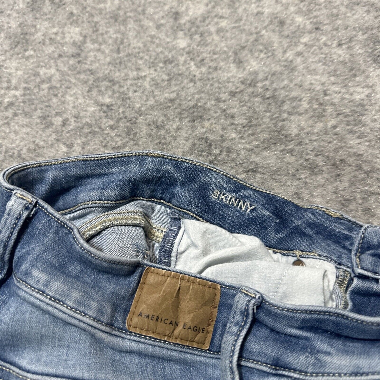 American Eagle Next Level Stretch Women's Skinny Jeans Size 2 Blue Light Wash