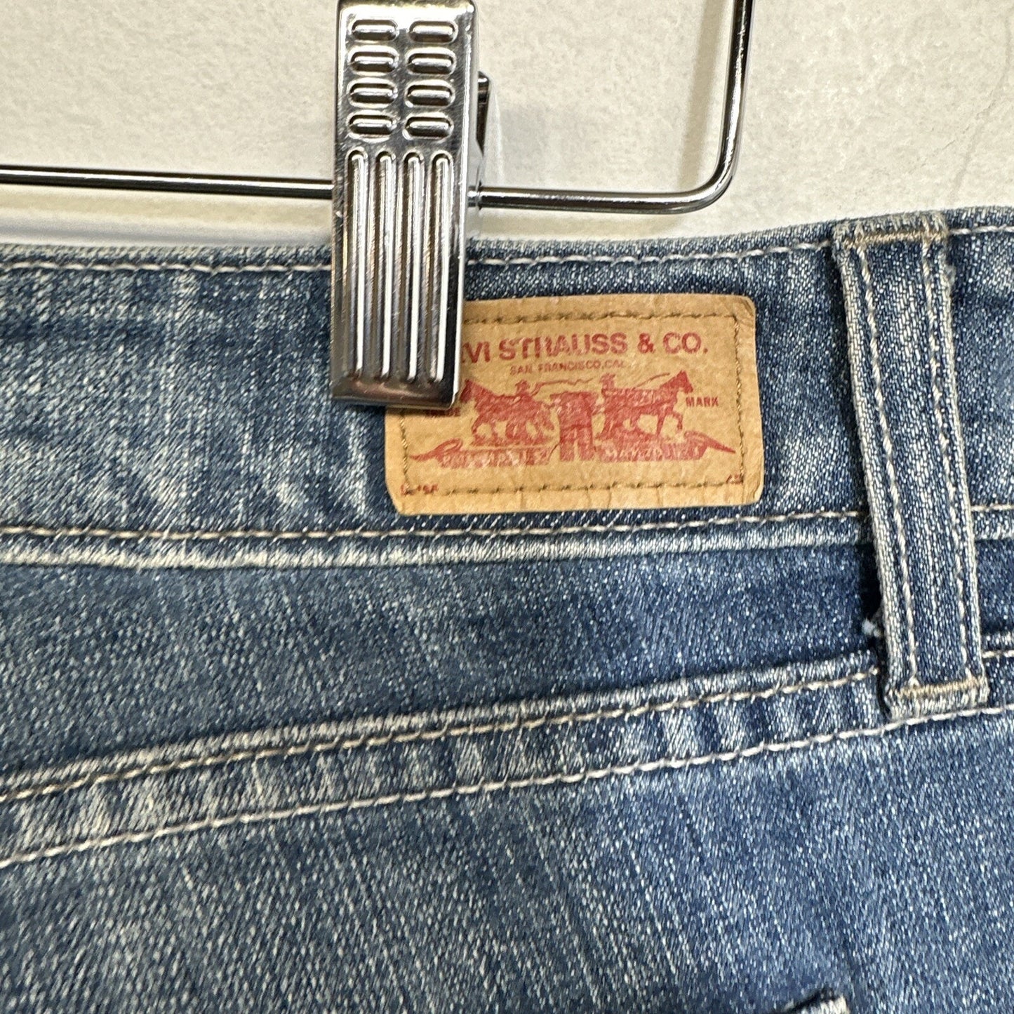 Levi's 528 Jeans Women's 13 S/C Curvy Cut Bootcut Stretch Blue Medium Wash