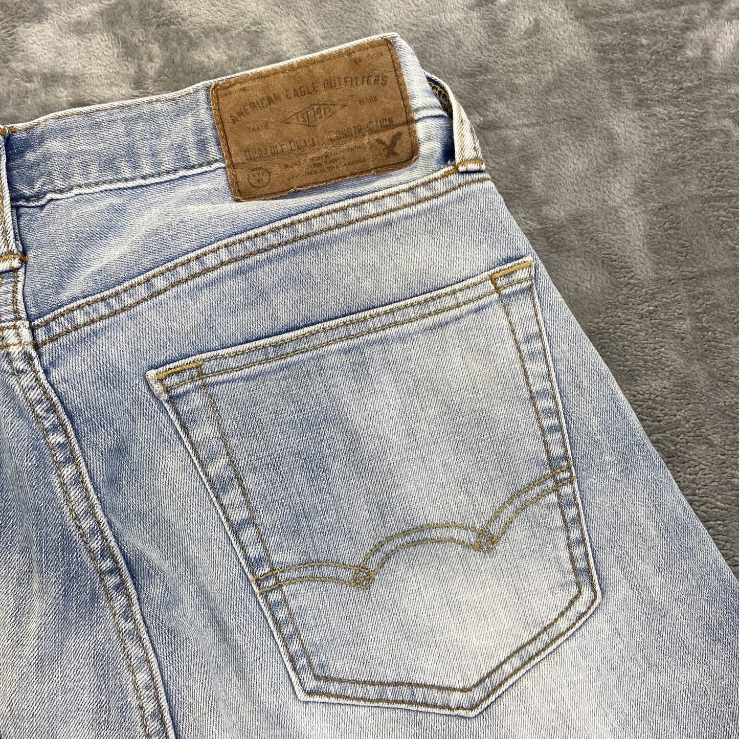 American Eagle Core Flex Slim Jeans Men's Size 28x28 Light Blue Denim