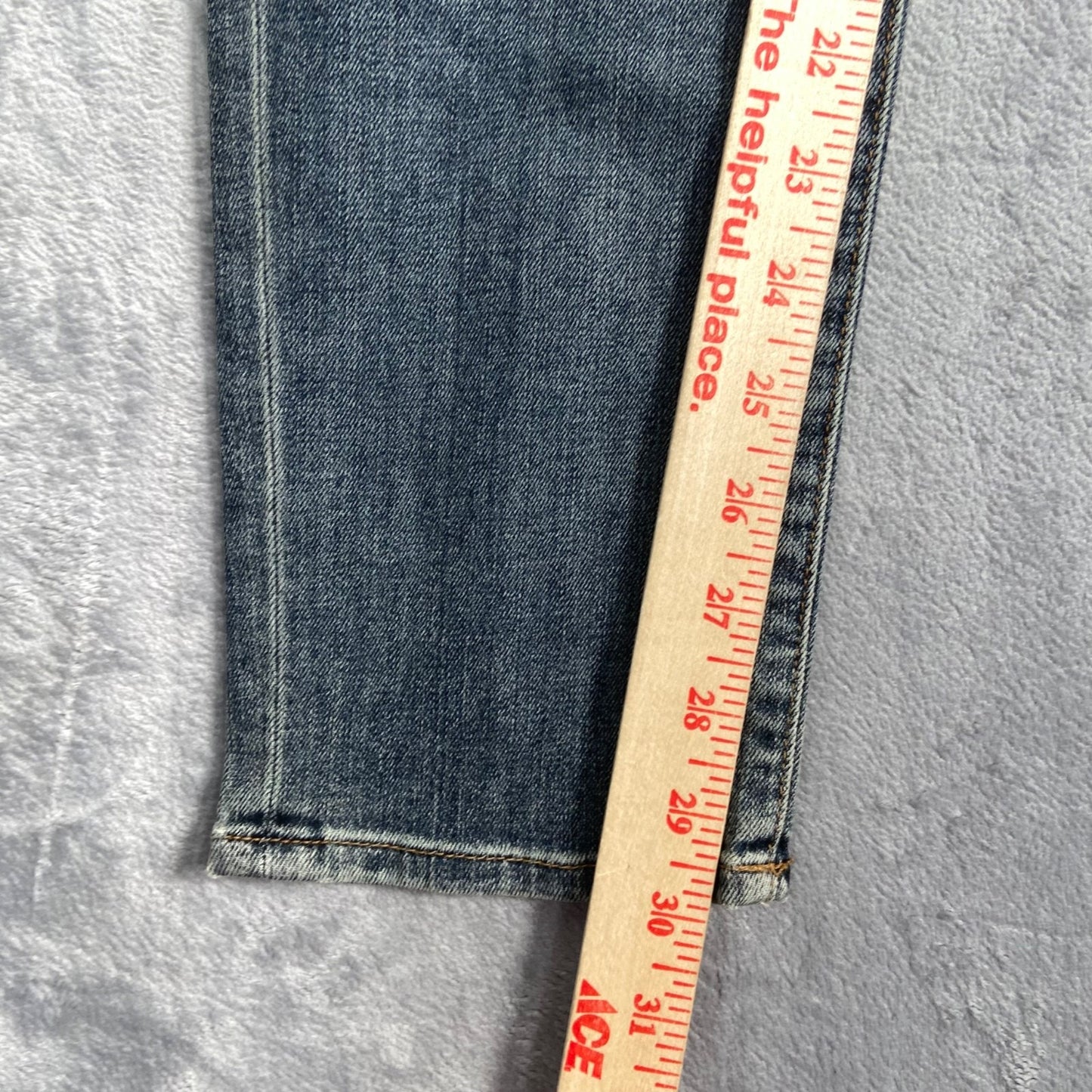 J Brand Women's Skinny Jeans Size 27 Blue Distressed
