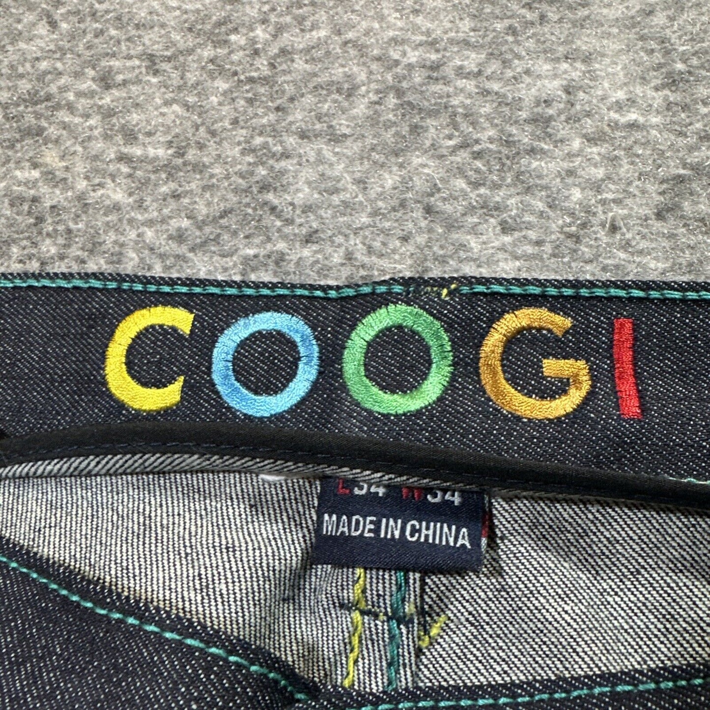 Vintage COOGI Straight Jeans Men's 34x34 Dark Blue Embroidered Abstract Rare