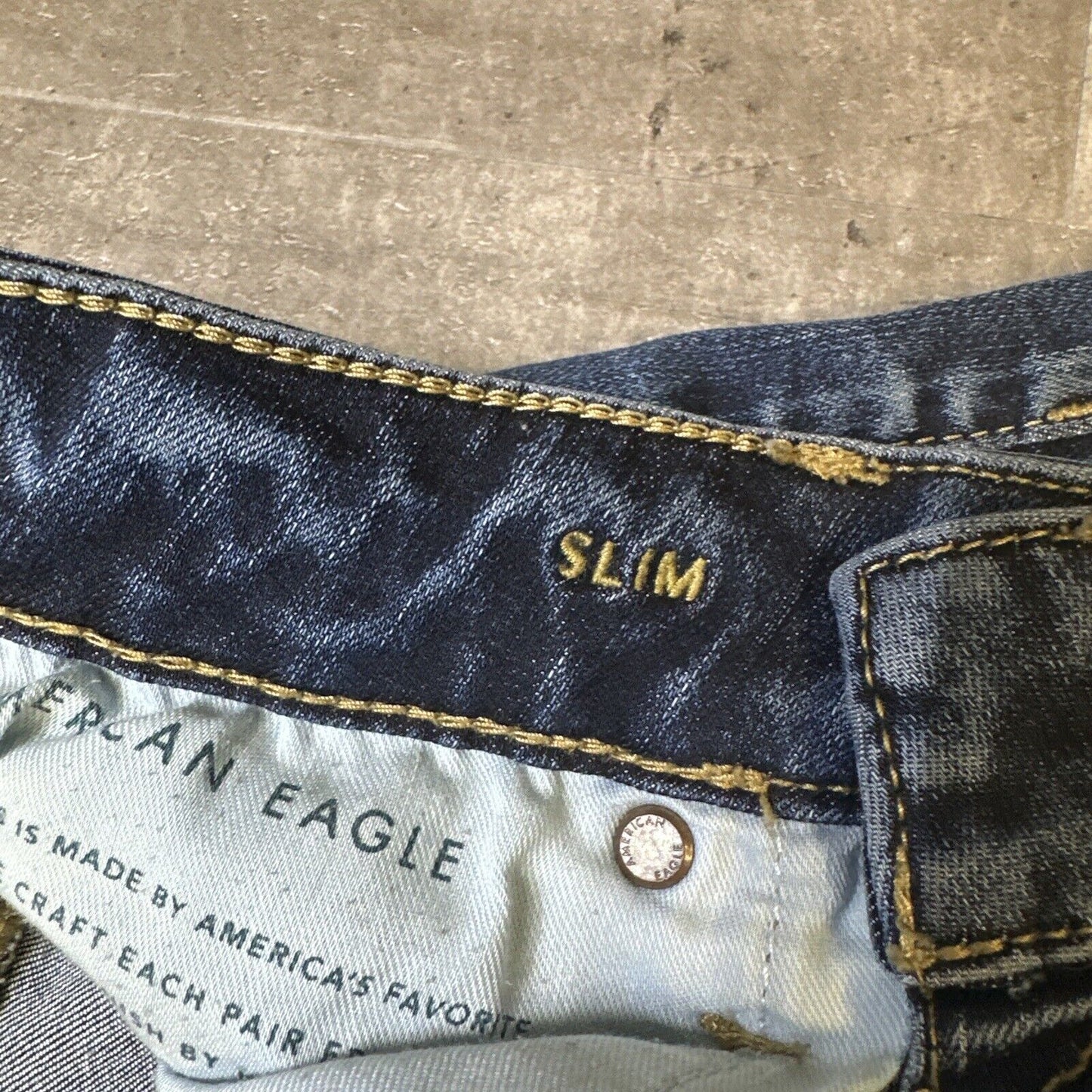 American Eagle Mens Next Level Stretch Slim Jeans Size 28x32 Dark Blue Denim