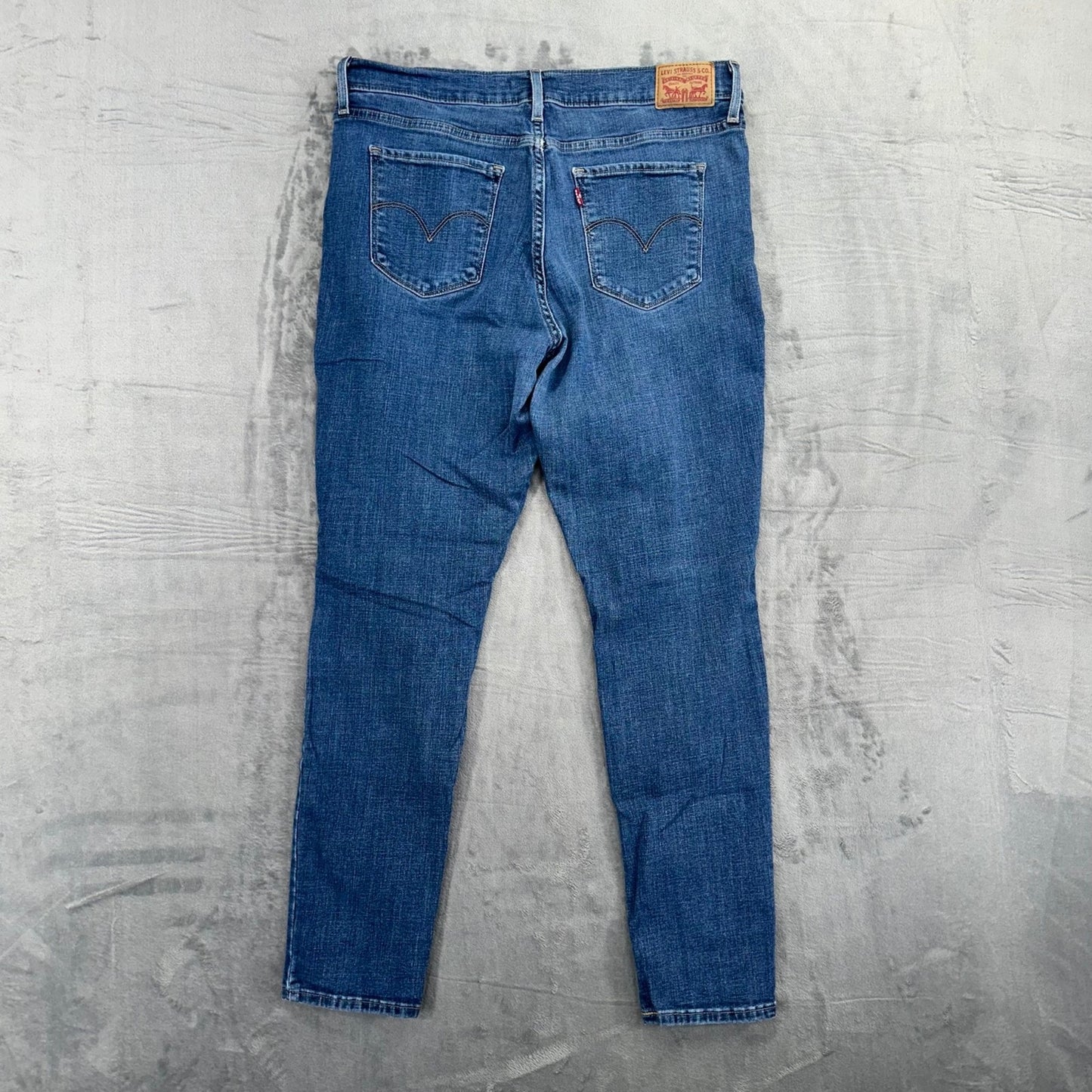 Levi's Women's 311 Shaping Skinny Jeans Size 32 Blue Medium Wash #2020