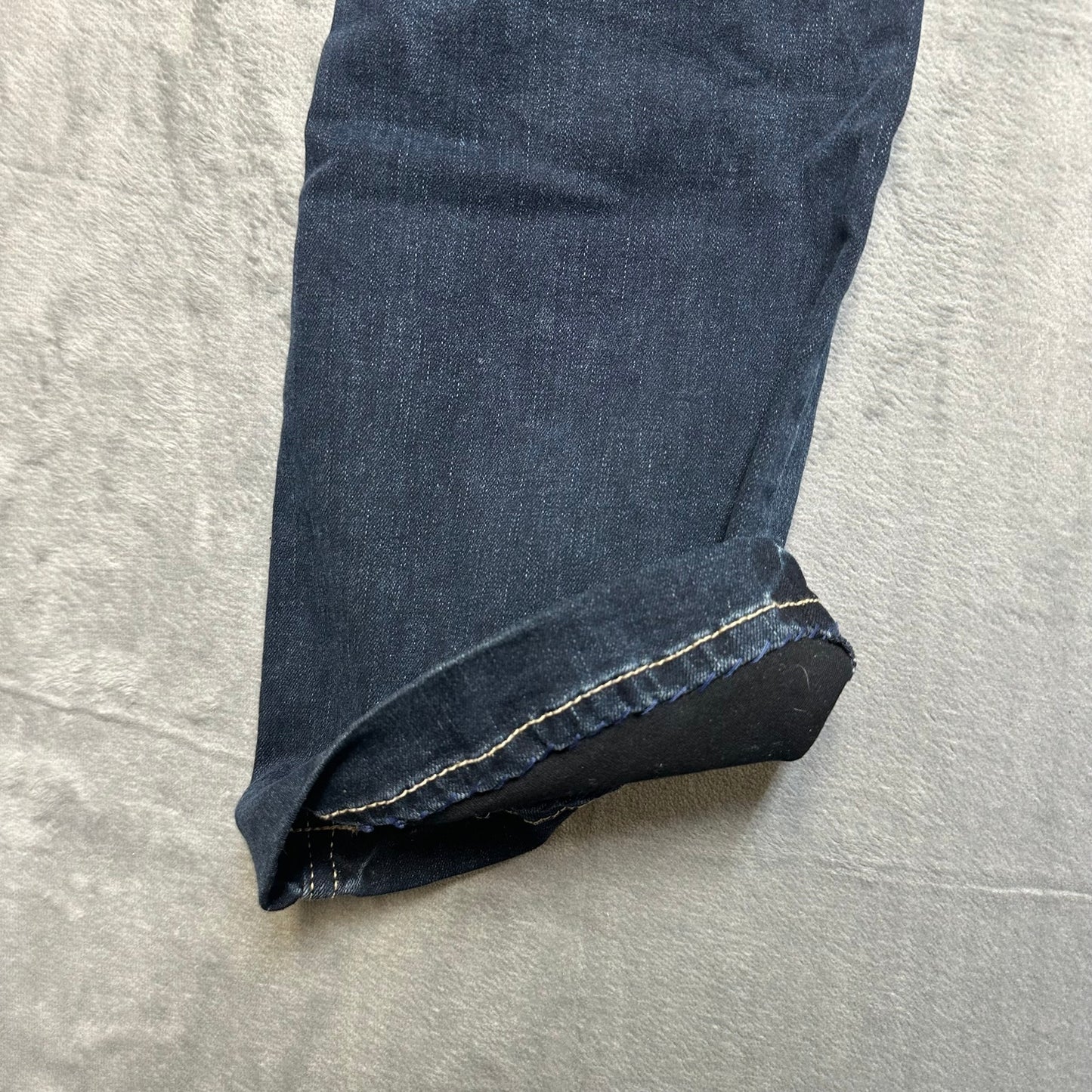 Silver Jeans Suki Bootcut Jeans Women’s Size 28/33 Blue Denim Dark Wash Hemmed