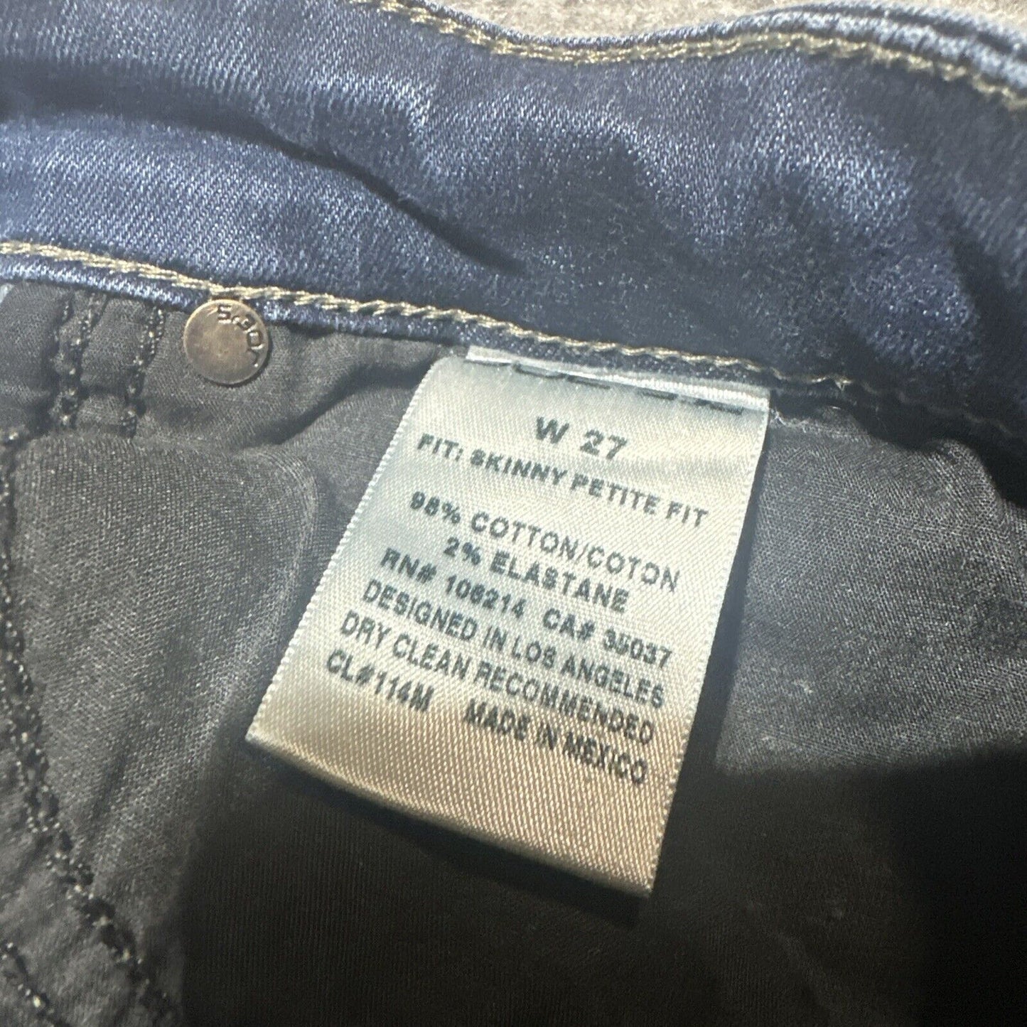 Joe's Jeans Women's Skinny Petite Fit Jeans Size 27 Blue
