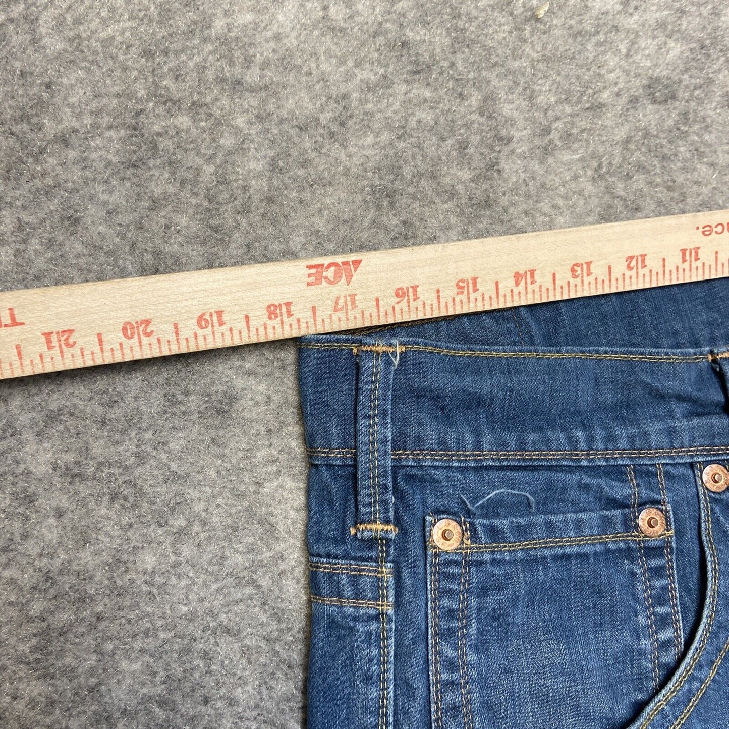 Levi's 504 Regular Straight Jeans Men's Size 36x32 Blue Denim