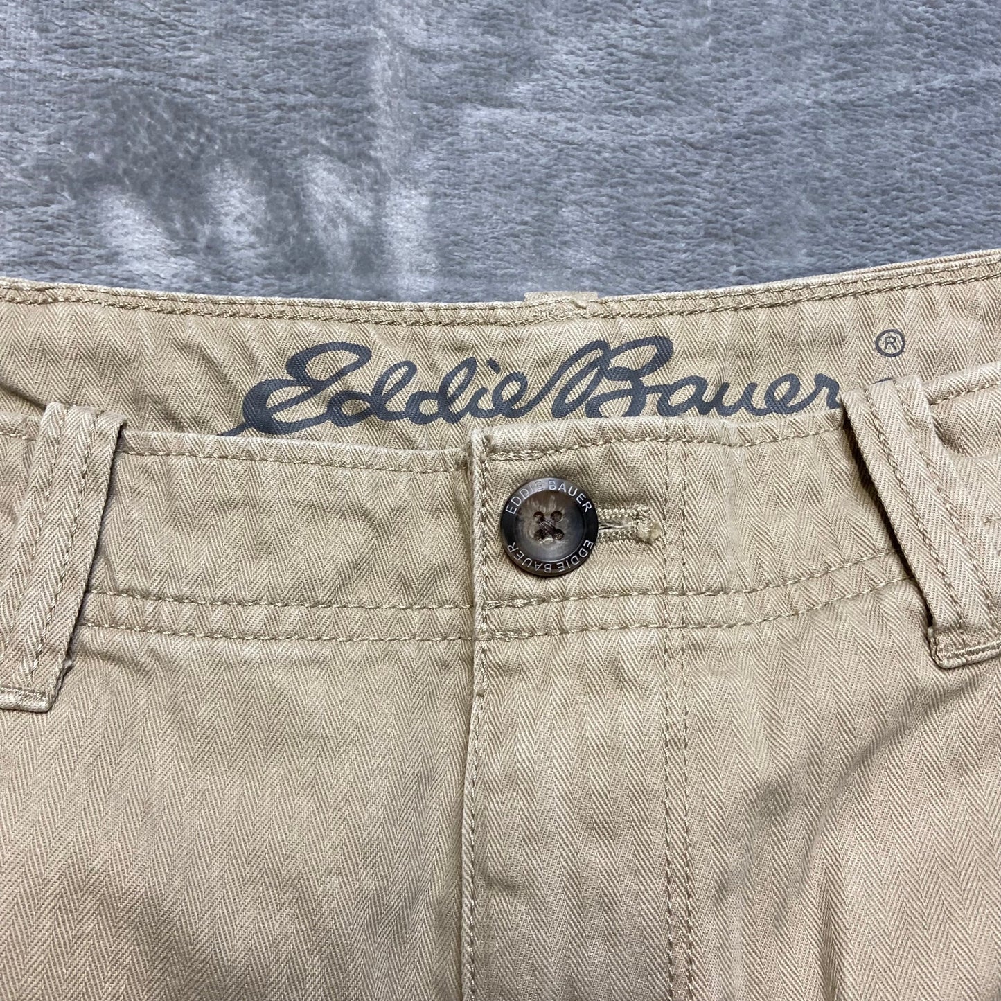 Eddie Bauer Cotton Cargo Shorts Men's Size 32 Beige