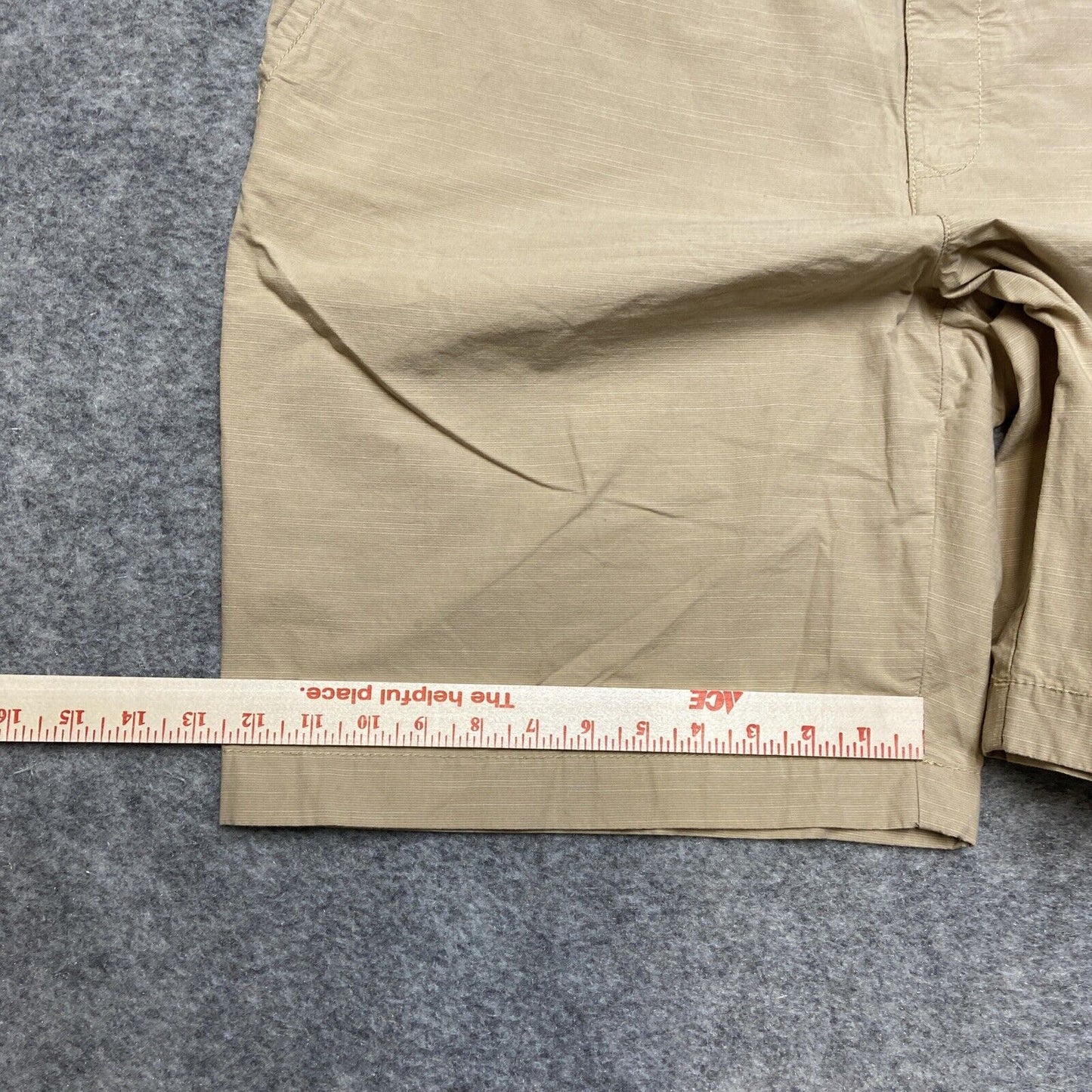 Tommy Hilfiger Chino Shorts Men's Size 42 Beige Casual Shorts