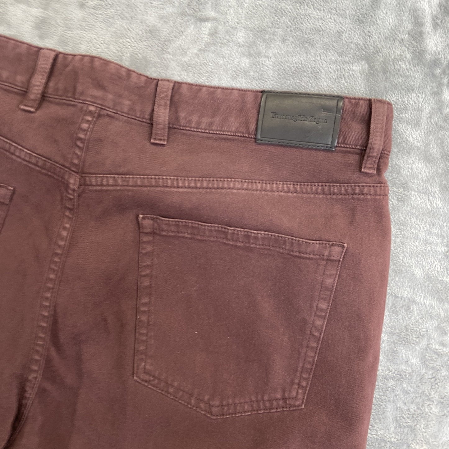 New Ermenegildo Zegna Straight Jeans Men's Size 40 Maroon Dark Red Purple