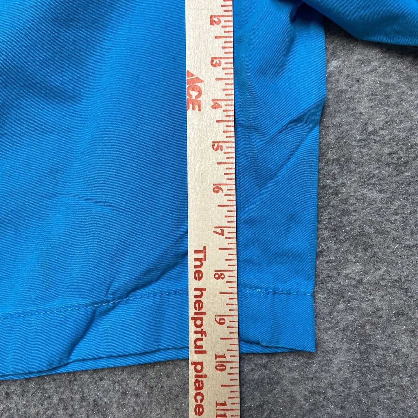 Tommy Hilfiger Chino Shorts Men's Size 46R Light Blue Casual Summer Shorts